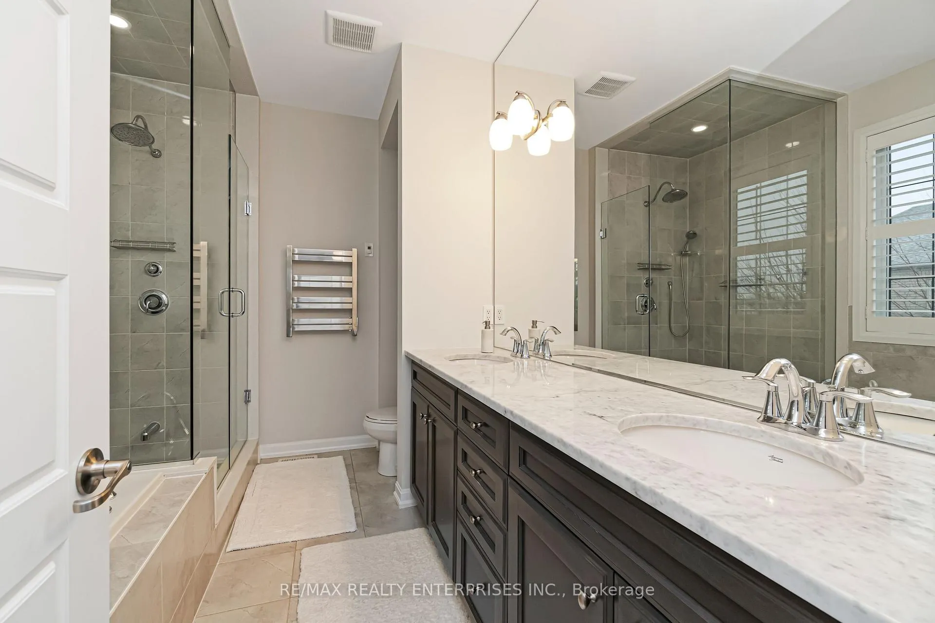 Photo 21 of 355 Wisteria Way, Oakville, Glenorchy — HOMEH