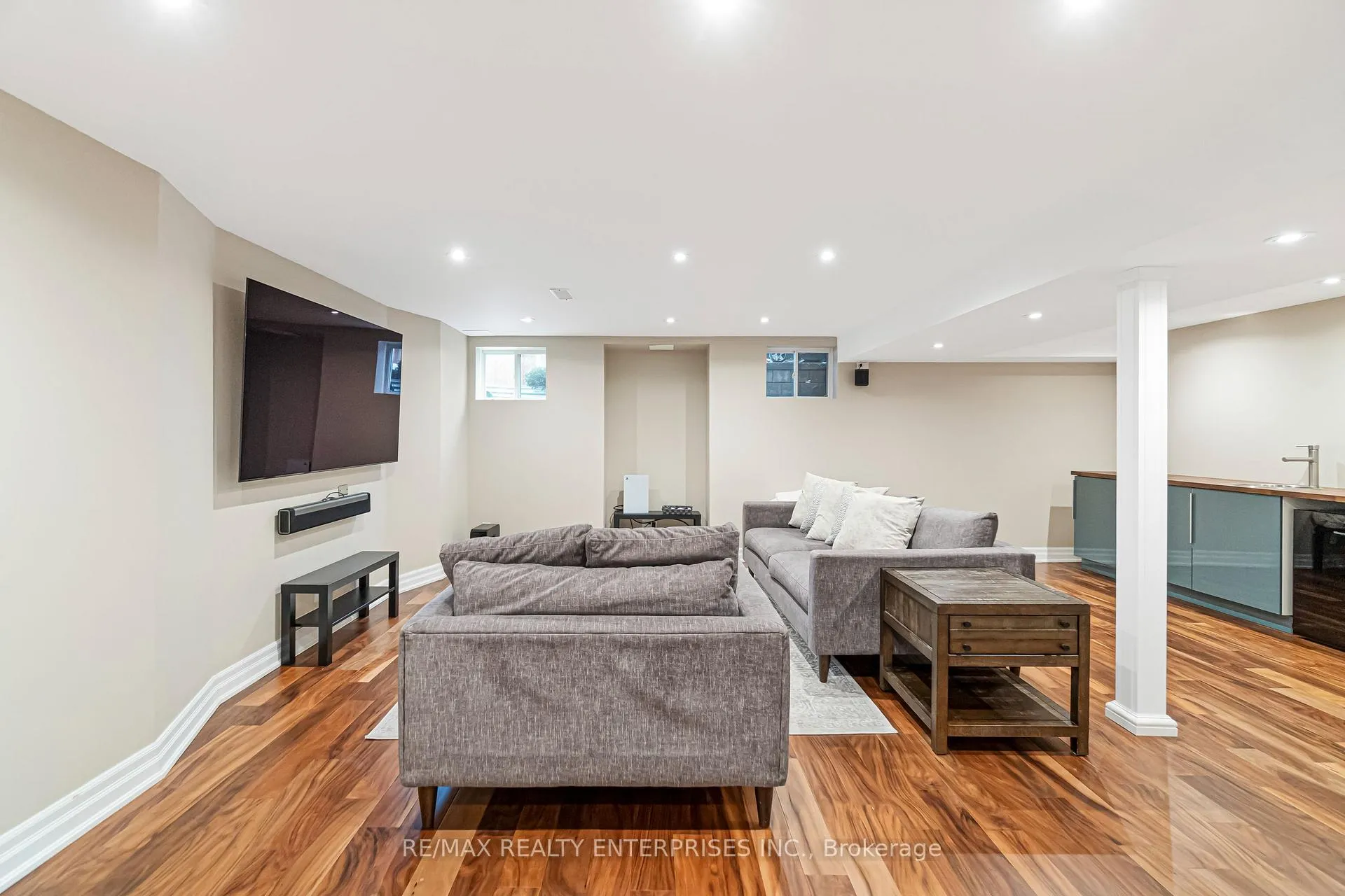 Photo 33 of 355 Wisteria Way, Oakville, Glenorchy — HOMEH