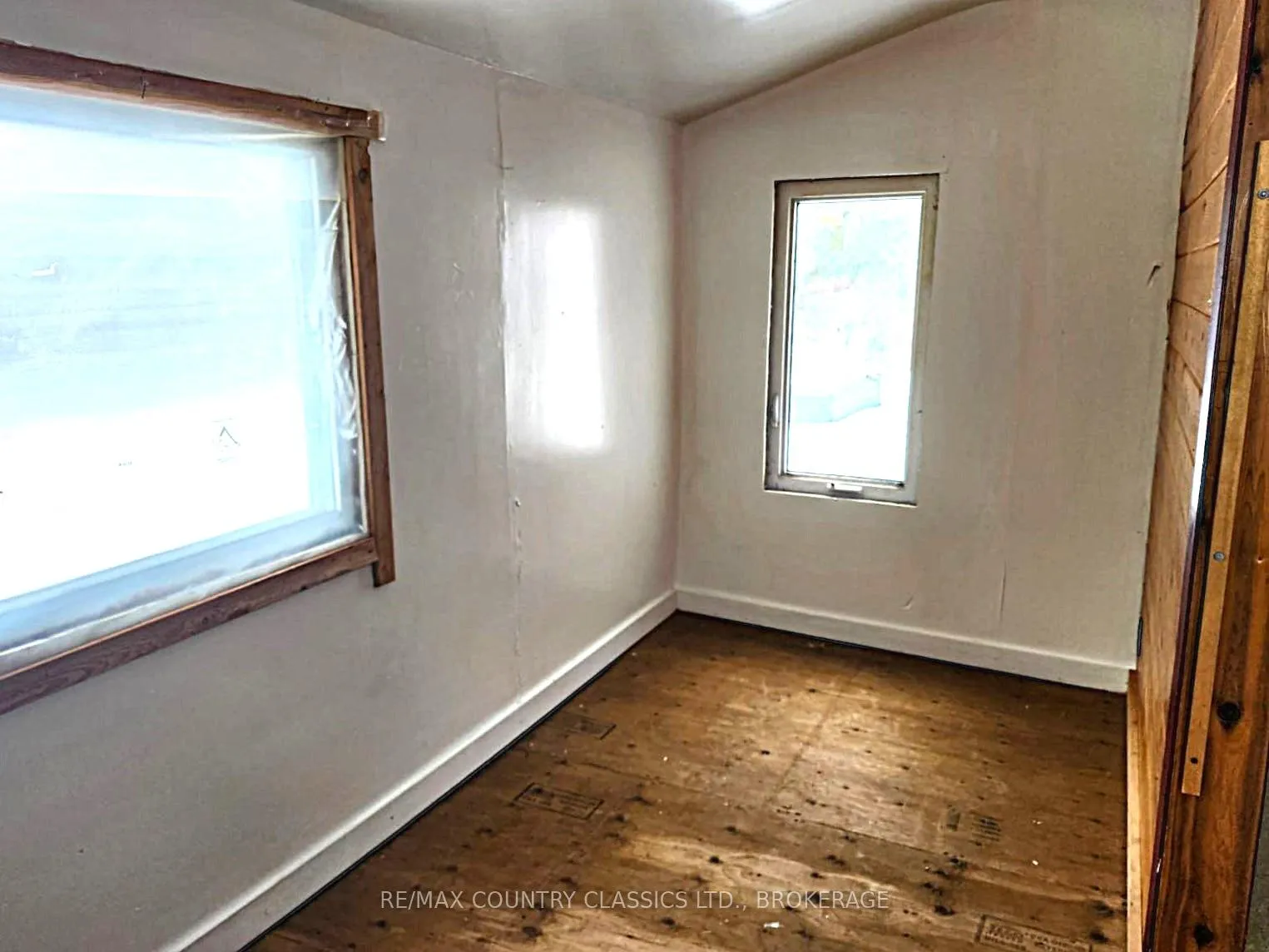 Photo 5 of 605 Slate Falls Road, Addington Highlands — HOMEH