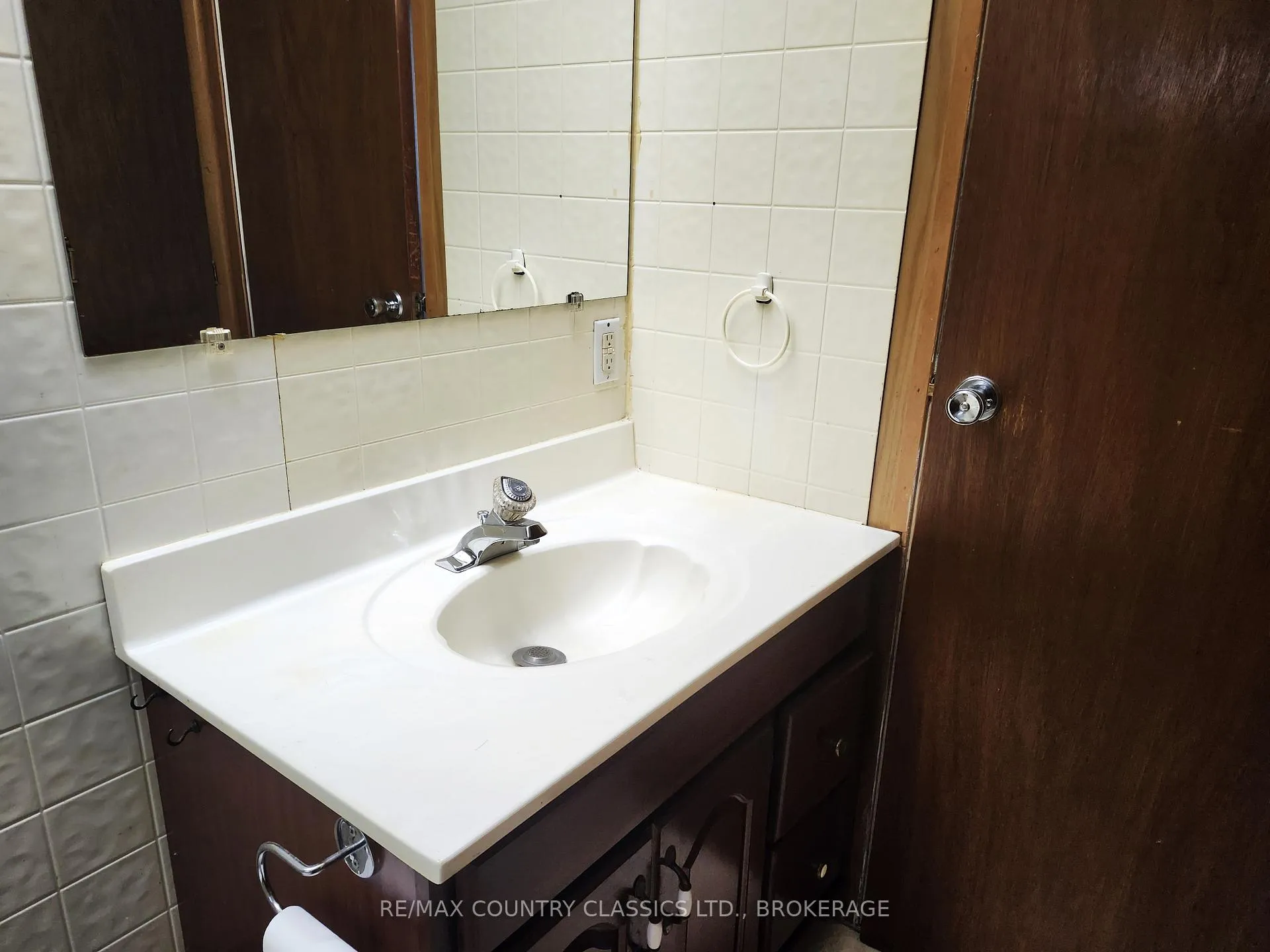 Photo 17 of 605 Slate Falls Road, Addington Highlands — HOMEH