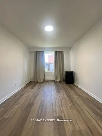 Photo 9 of Unit 2, 101 Kenwood Avenue, Toronto, Humewood-Cedarvale — HOMEH