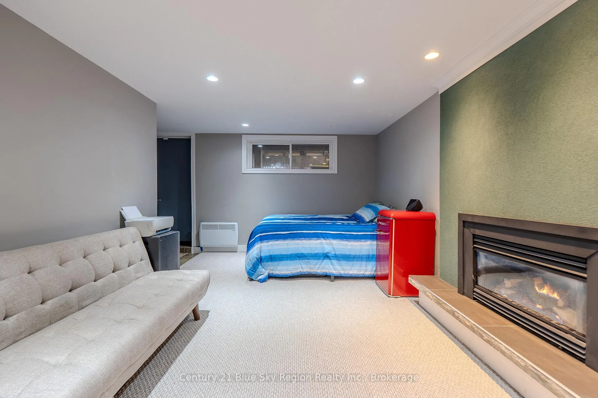 Photo 44 of 25 Rowe Avenue, North Bay, Ferris — HOMEH