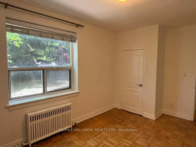 Photo 7 of Unit B1, 2 Newholm Road, Etobicoke, Stonegate-Queensway — HOMEH