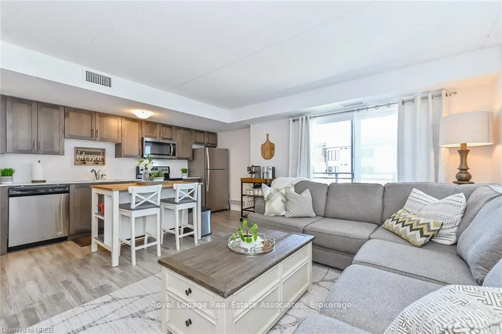 Photo 13 of Unit 302, 108 Summit Ridge Drive, Guelph, Grange Road — HOMEH