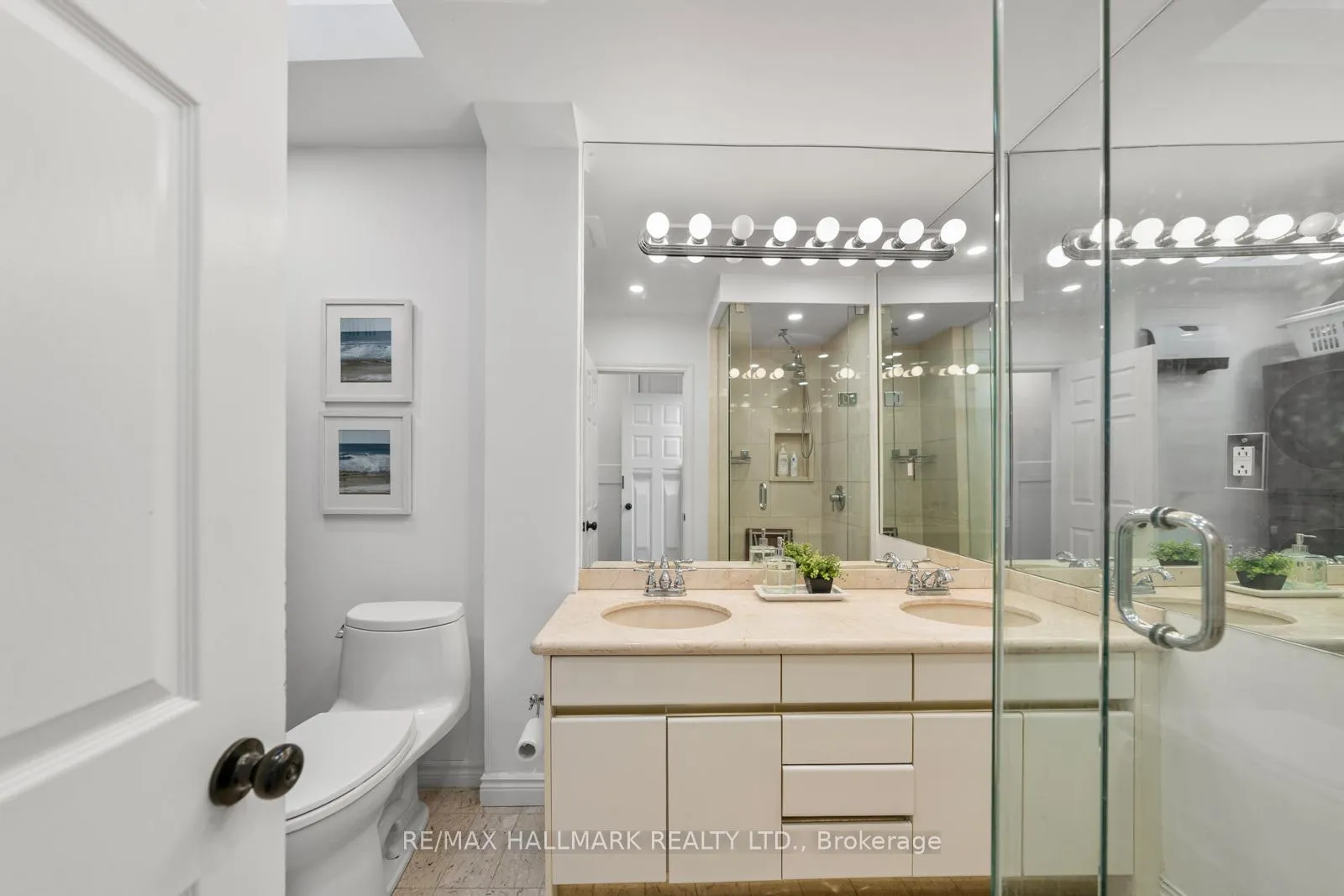 Photo 23 of 146 Roslin Avenue, Toronto, Lawrence Park North — HOMEH
