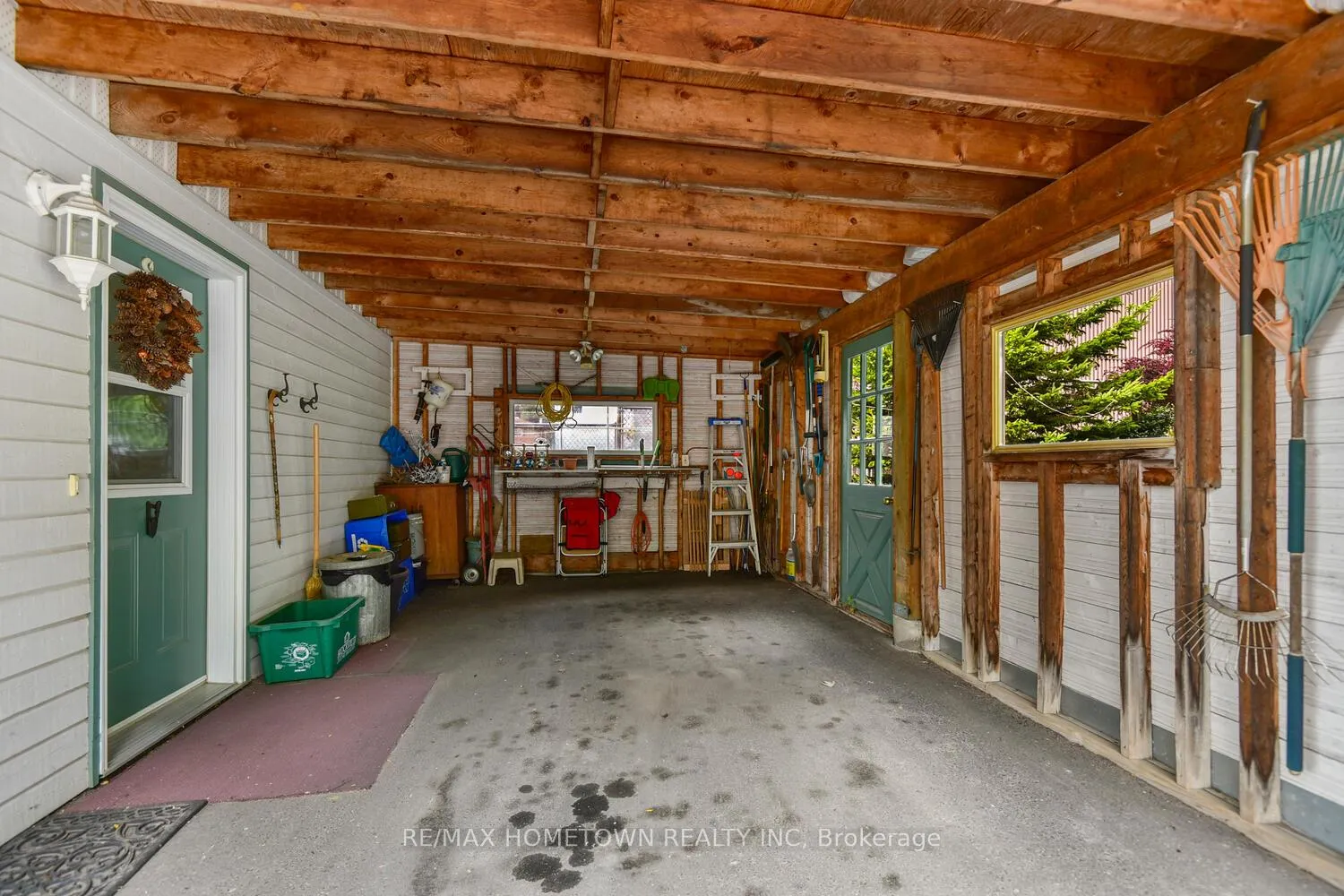 Photo 41 of 92 Water Street E, Brockville — HOMEH