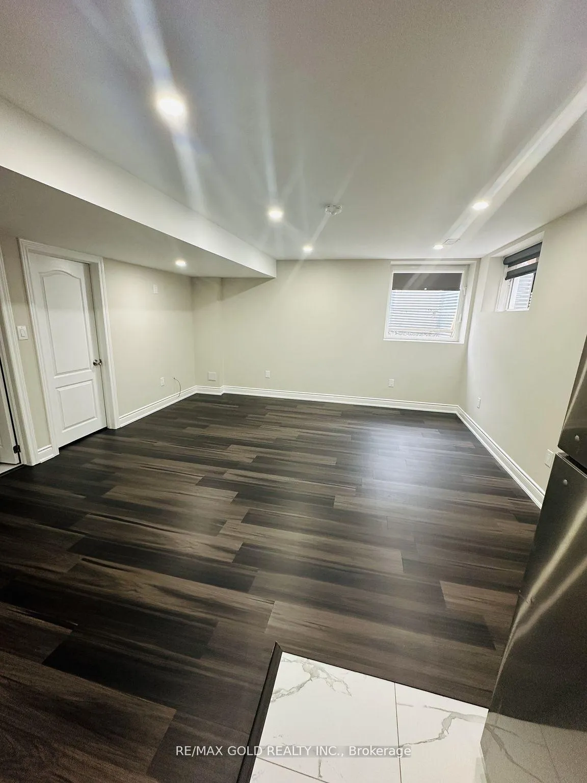 Photo 5 of 305 Sedgewood Street, Kitchener — HOMEH