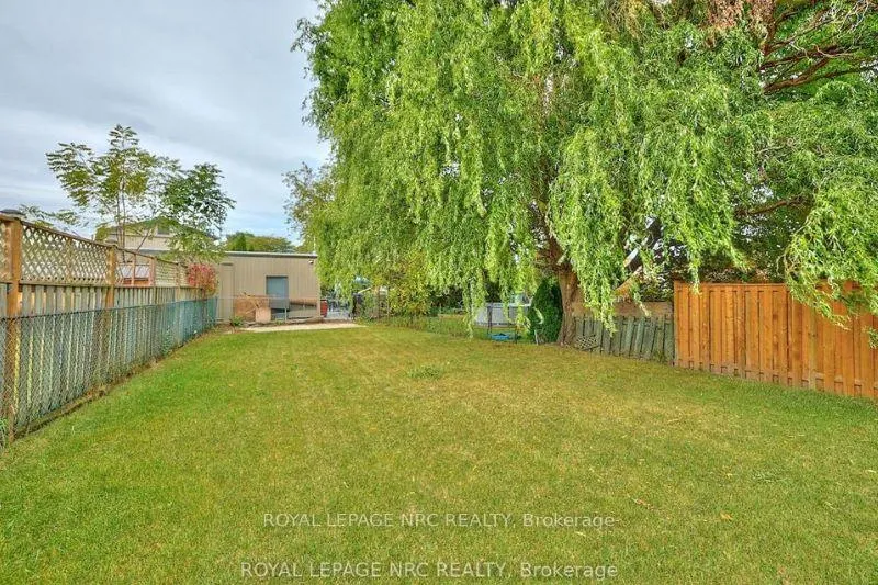 Photo 10 of 223 Niagara Street, St. Catharines, Facer — HOMEH