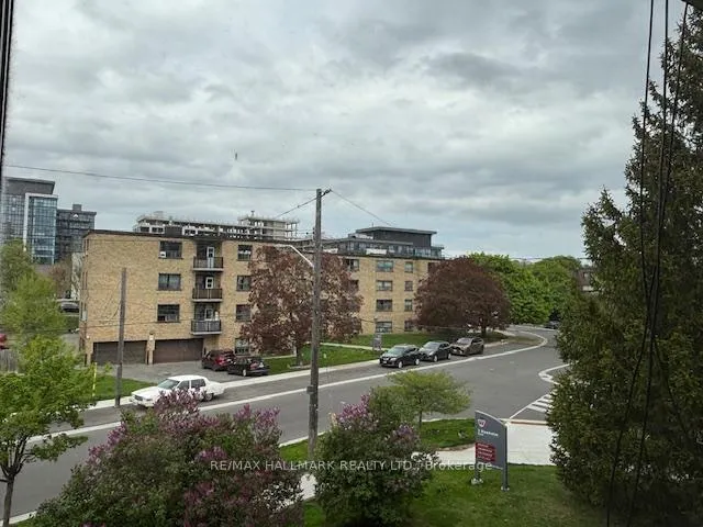 Photo 14 of Unit 114, 2 Newholm Road, Etobicoke, Stonegate-Queensway — HOMEH