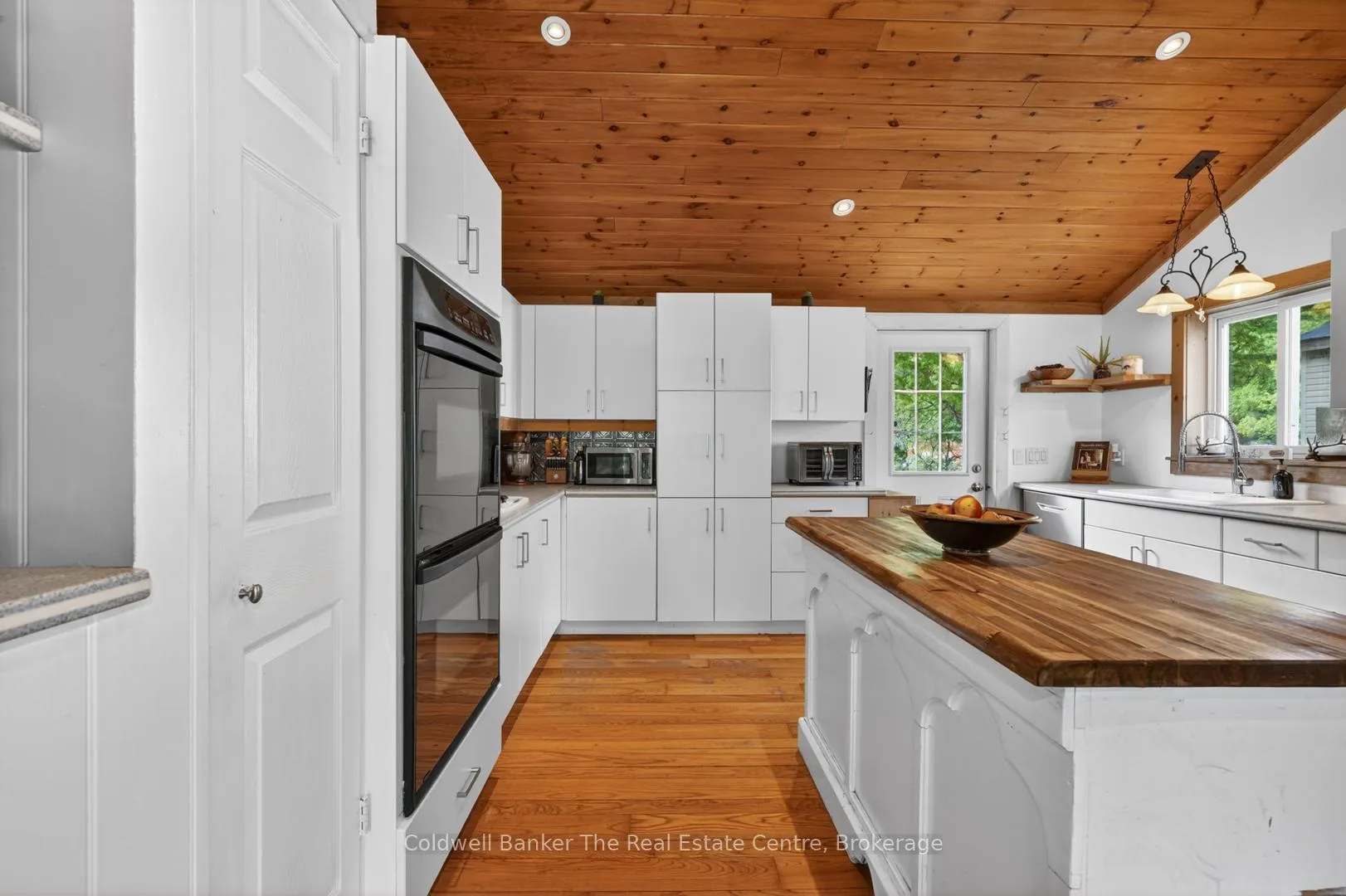 Photo 15 of 1635 Germania Road, Bracebridge, Draper — HOMEH