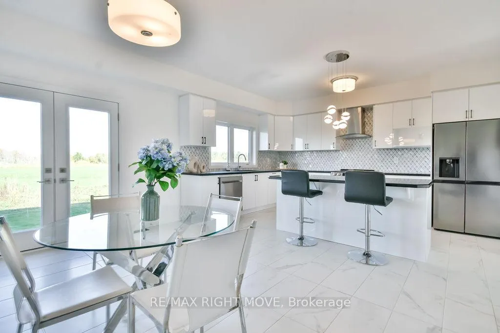 Photo 19 of 3721 Quayside Drive, Severn, West Shore — HOMEH