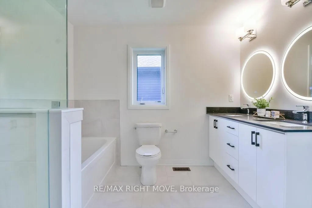 Photo 33 of 3721 Quayside Drive, Severn, West Shore — HOMEH