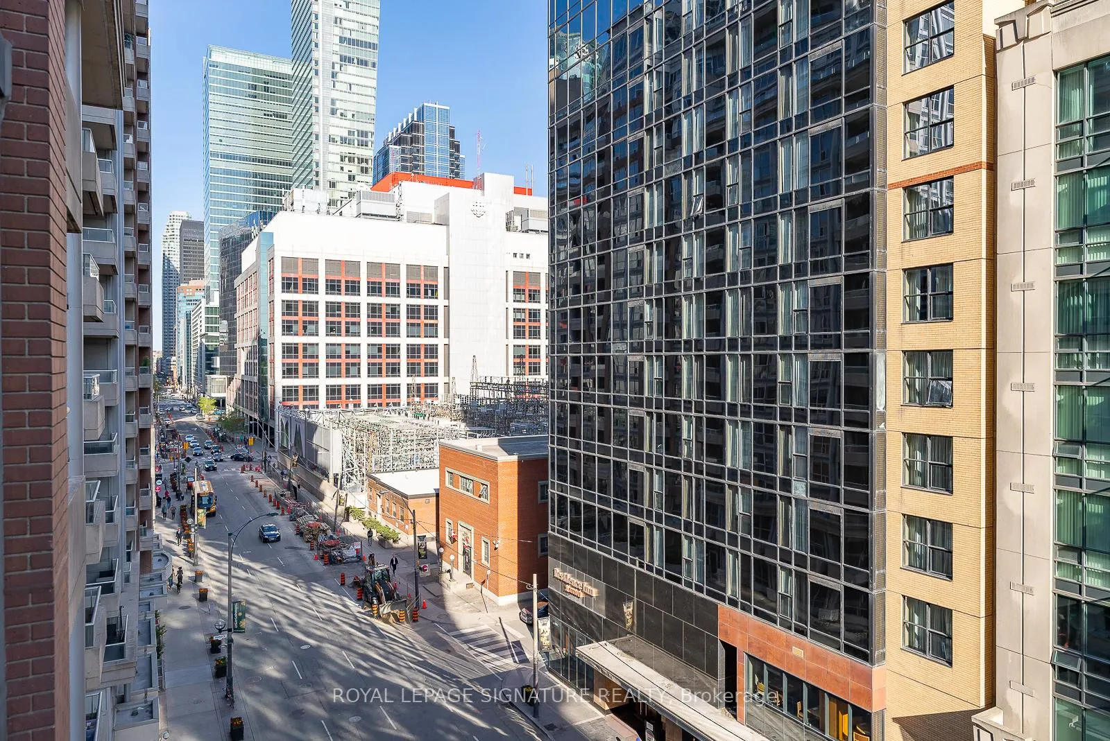 Photo 17 of Unit 710, 270 Wellington Street W, Toronto, Waterfront Communities — HOMEH