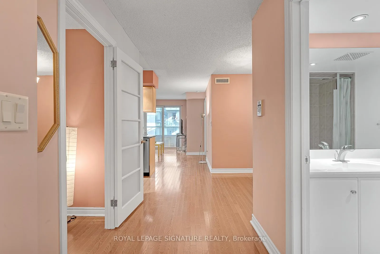 Photo 23 of Unit 710, 270 Wellington Street W, Toronto, Waterfront Communities — HOMEH