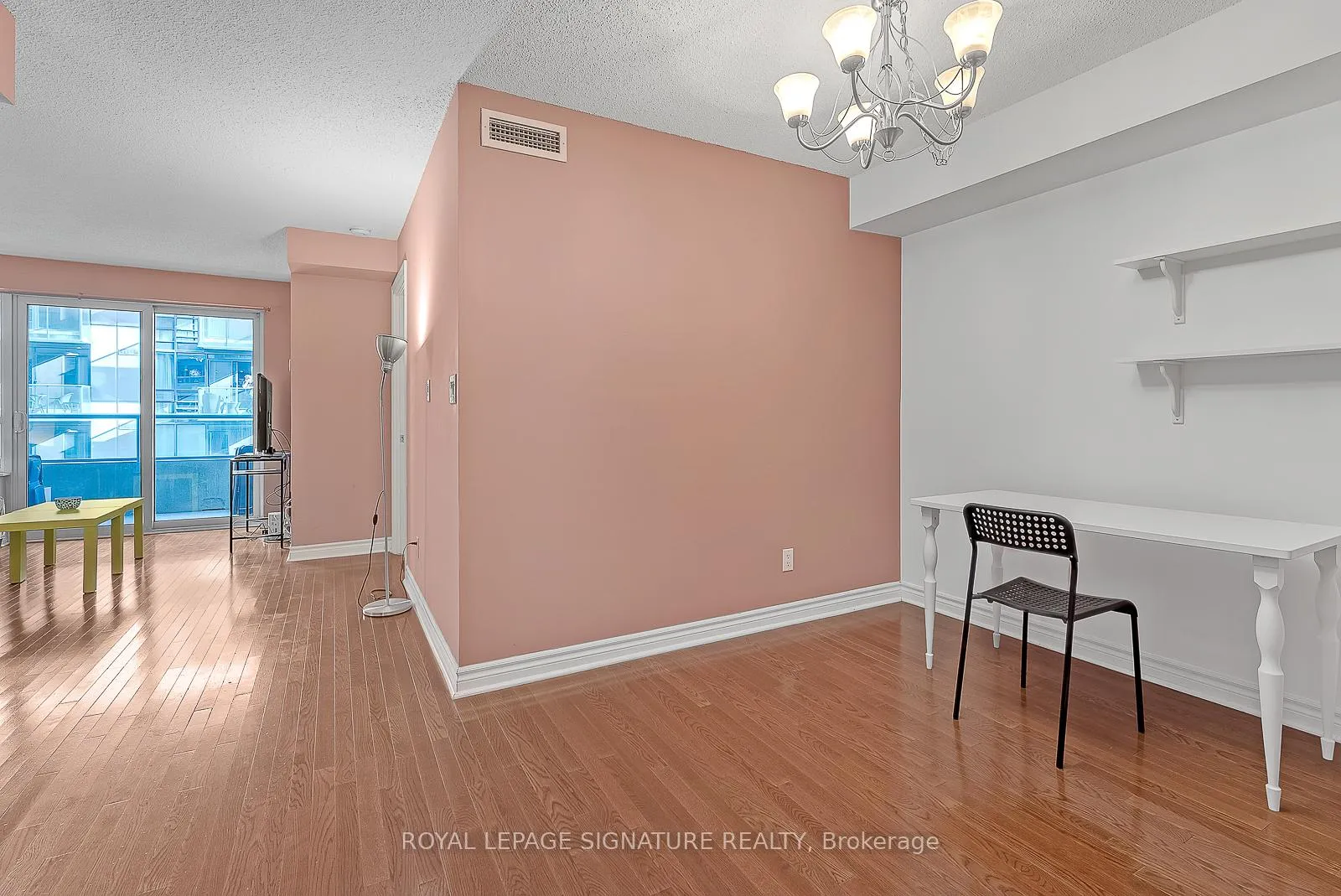 Photo 28 of Unit 710, 270 Wellington Street W, Toronto, Waterfront Communities — HOMEH