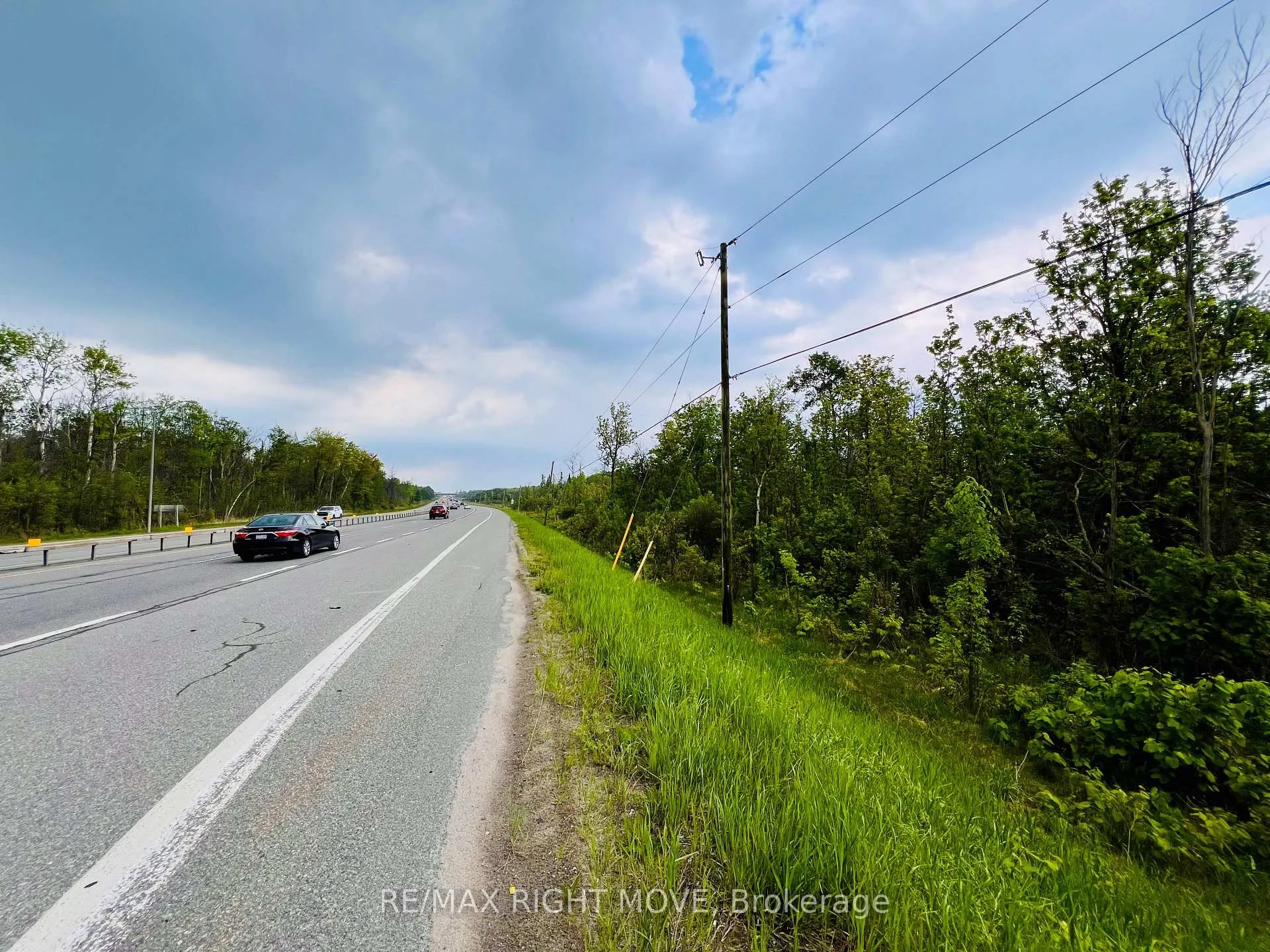 Photo 2 of 148 9 Line S, Oro-Medonte, Rural Oro-Medonte — HOMEH