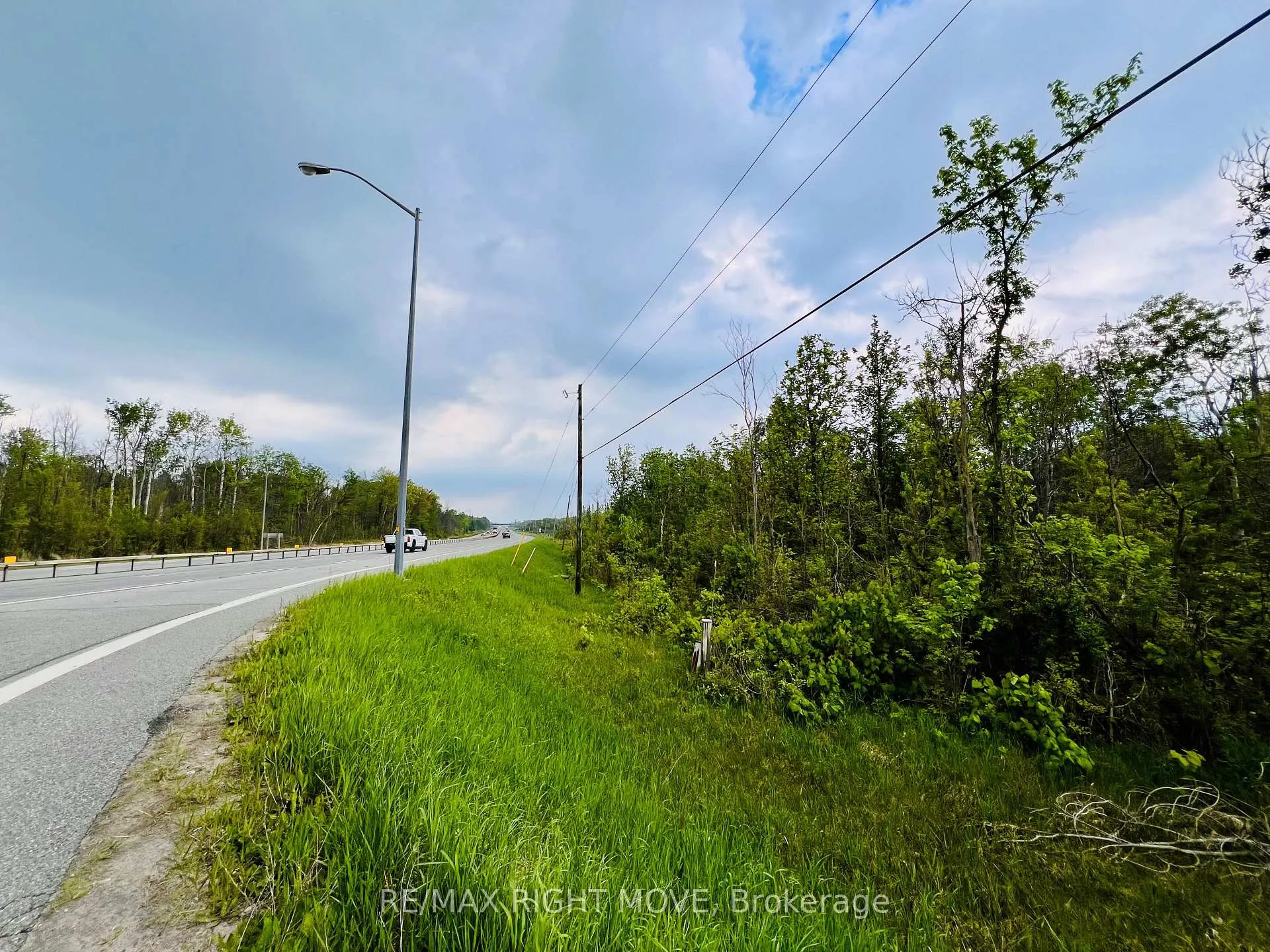 Photo 3 of 148 9 Line S, Oro-Medonte, Rural Oro-Medonte — HOMEH