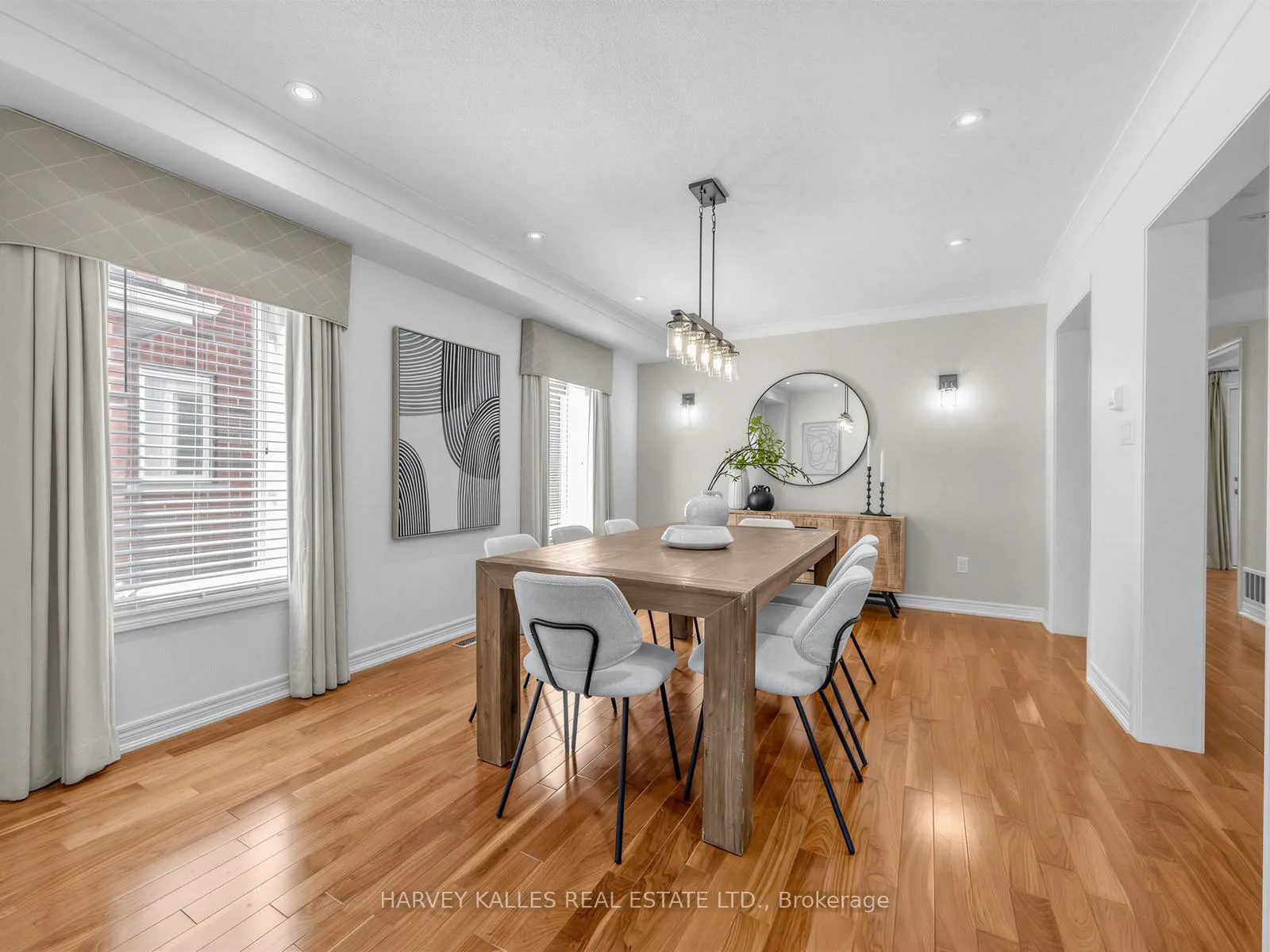 Photo 2 of 1636 Glenbourne Drive, Oshawa, Pinecrest — HOMEH