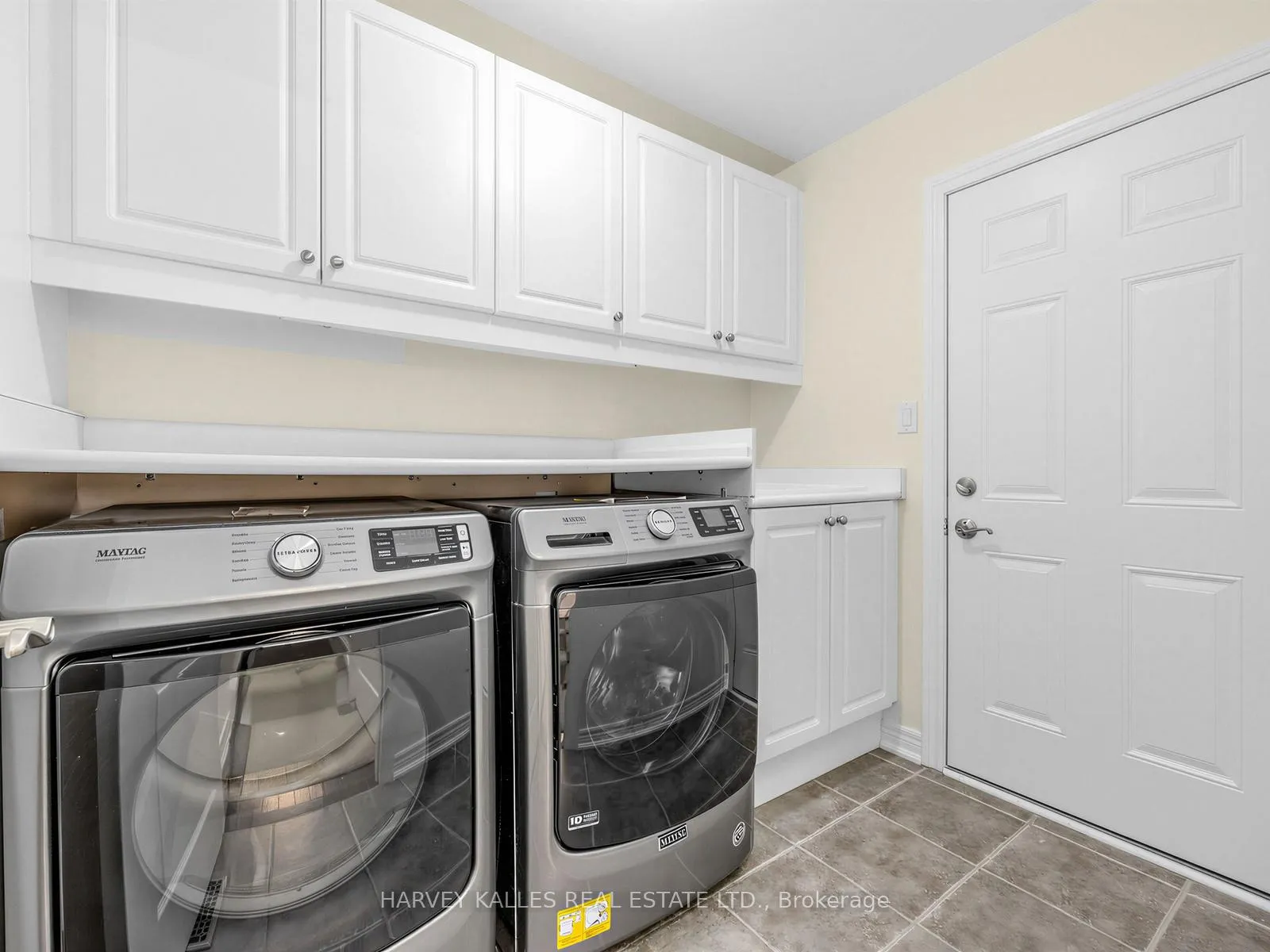 Photo 20 of 1636 Glenbourne Drive, Oshawa, Pinecrest — HOMEH
