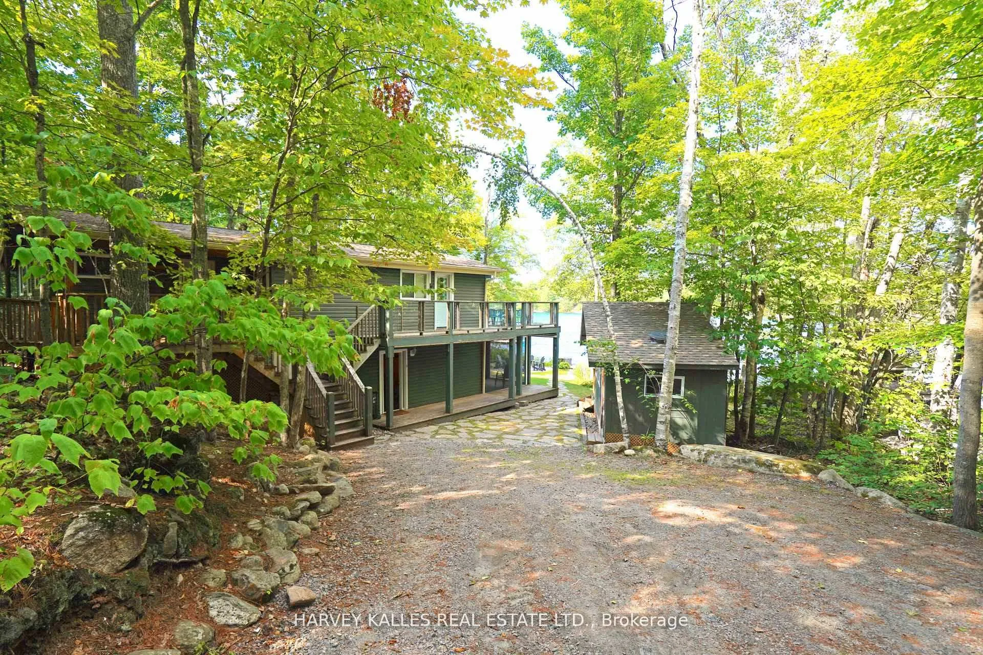 Photo 3 of 83 Pinetree Road, Gravenhurst, Muskoka (S) — HOMEH