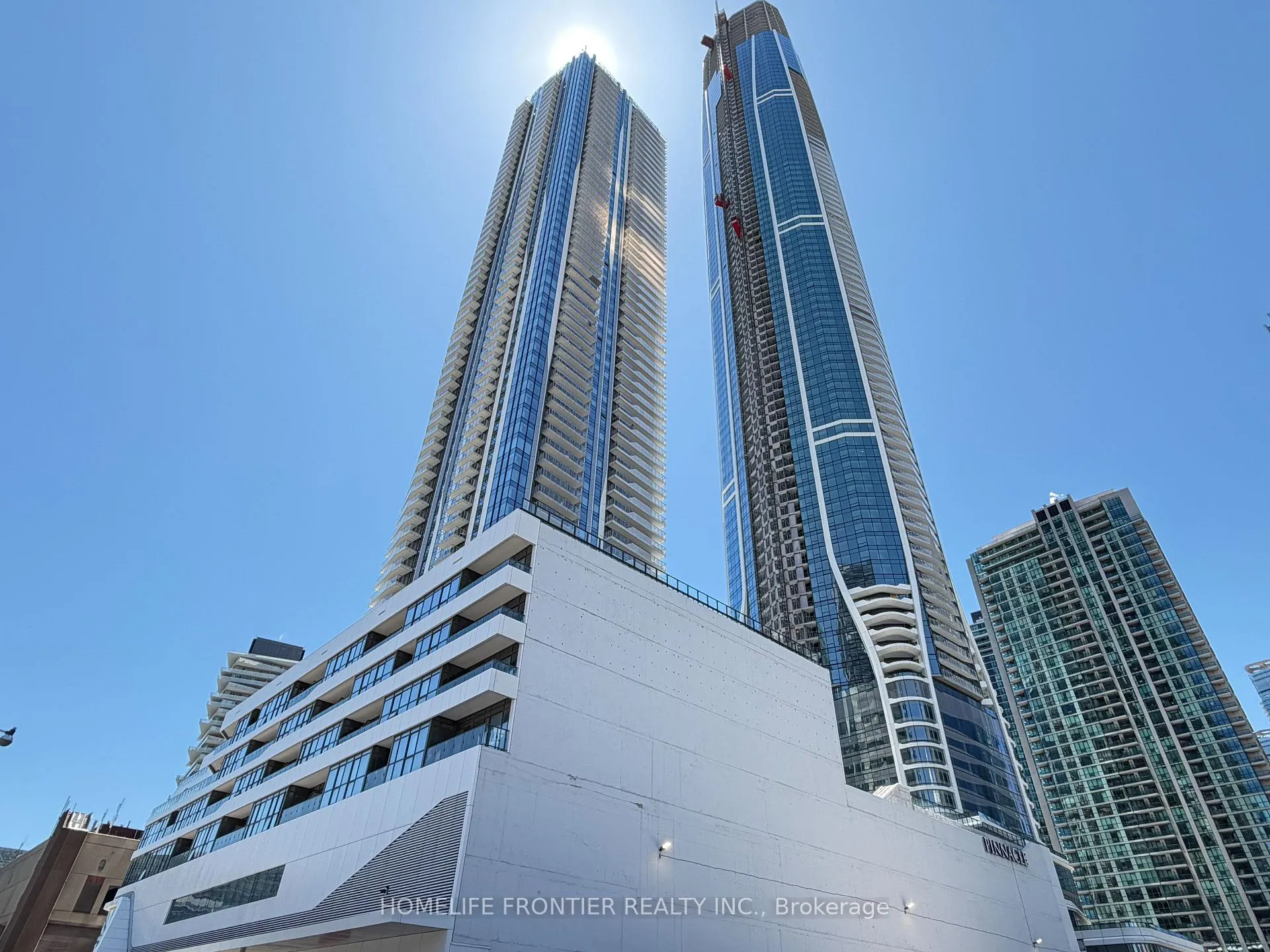 Front of Unit 5403, 28 Freeland Street