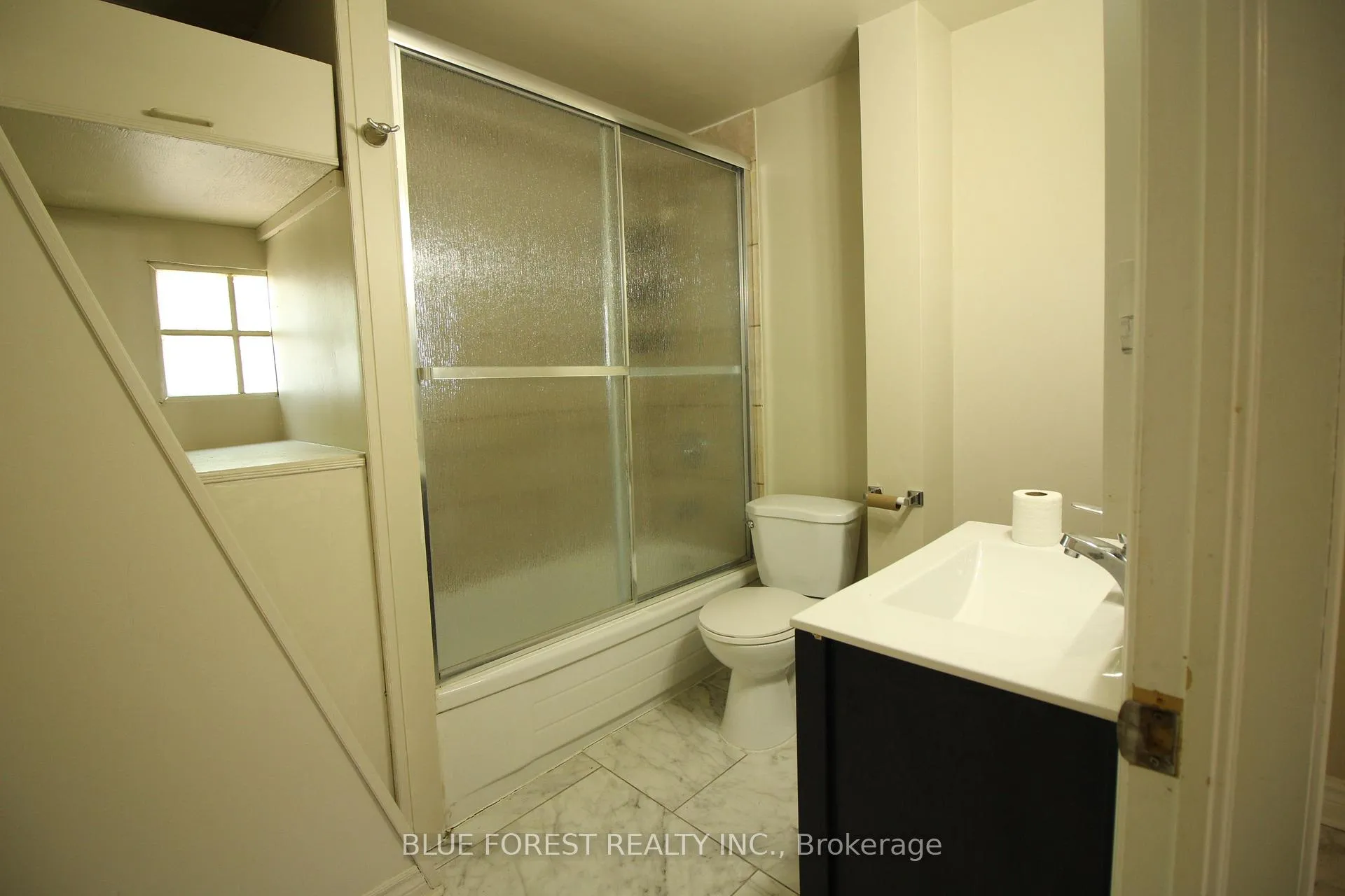 Photo 10 of 175 Davis Street, Sarnia — HOMEH