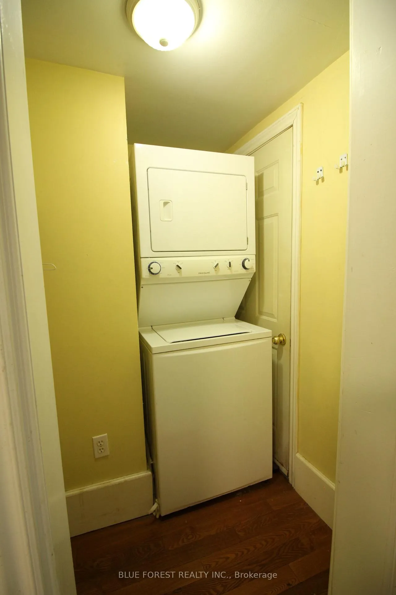 Photo 14 of 175 Davis Street, Sarnia — HOMEH