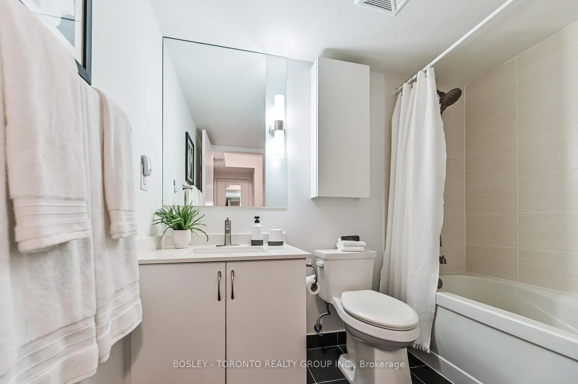 Photo 25 of Unit 1519, 320 Richmond Street E, Toronto, Moss Park — HOMEH