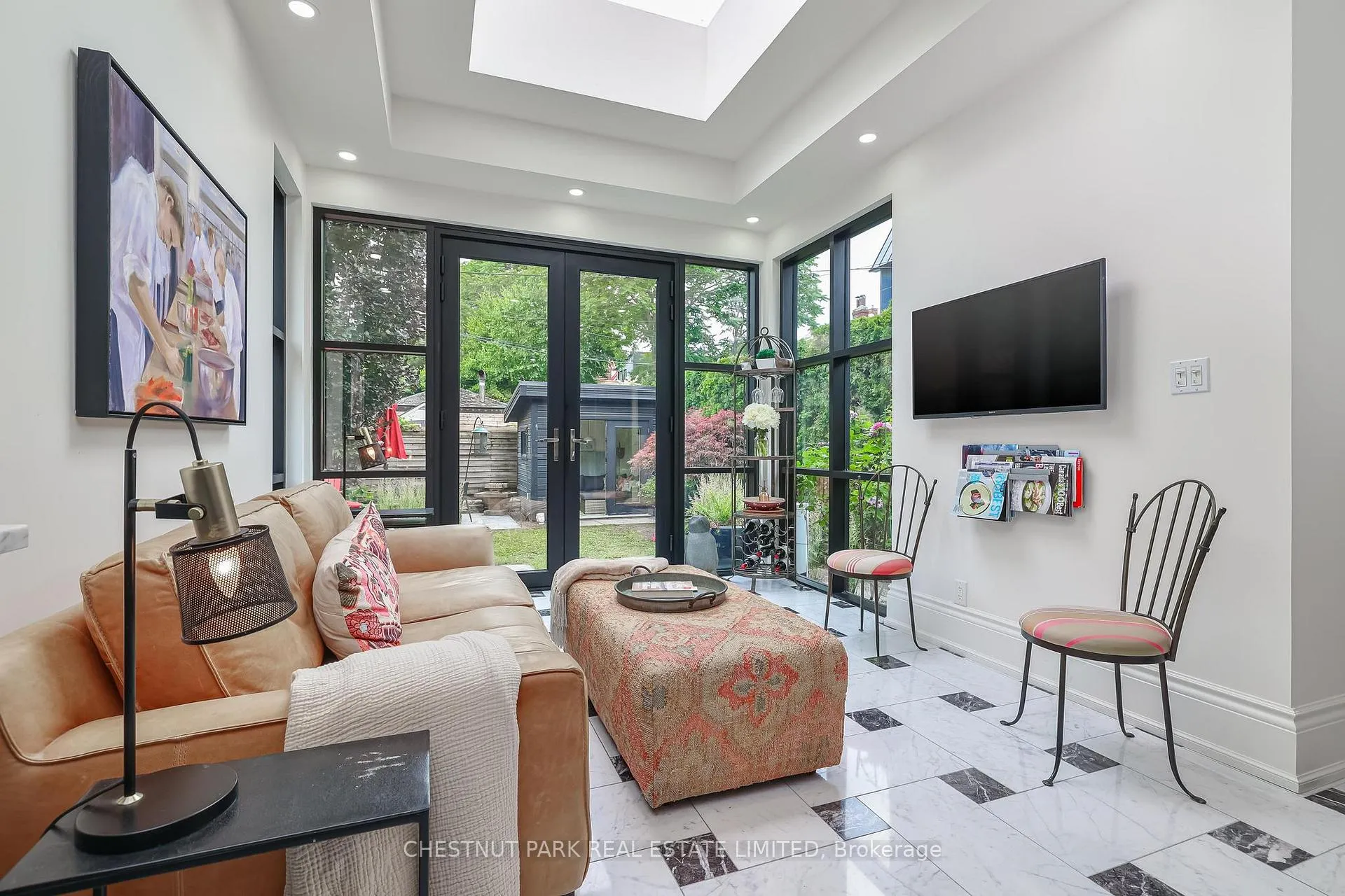 Photo 15 of 82 Bellevue Avenue, Toronto, Kensington-Chinatown — HOMEH