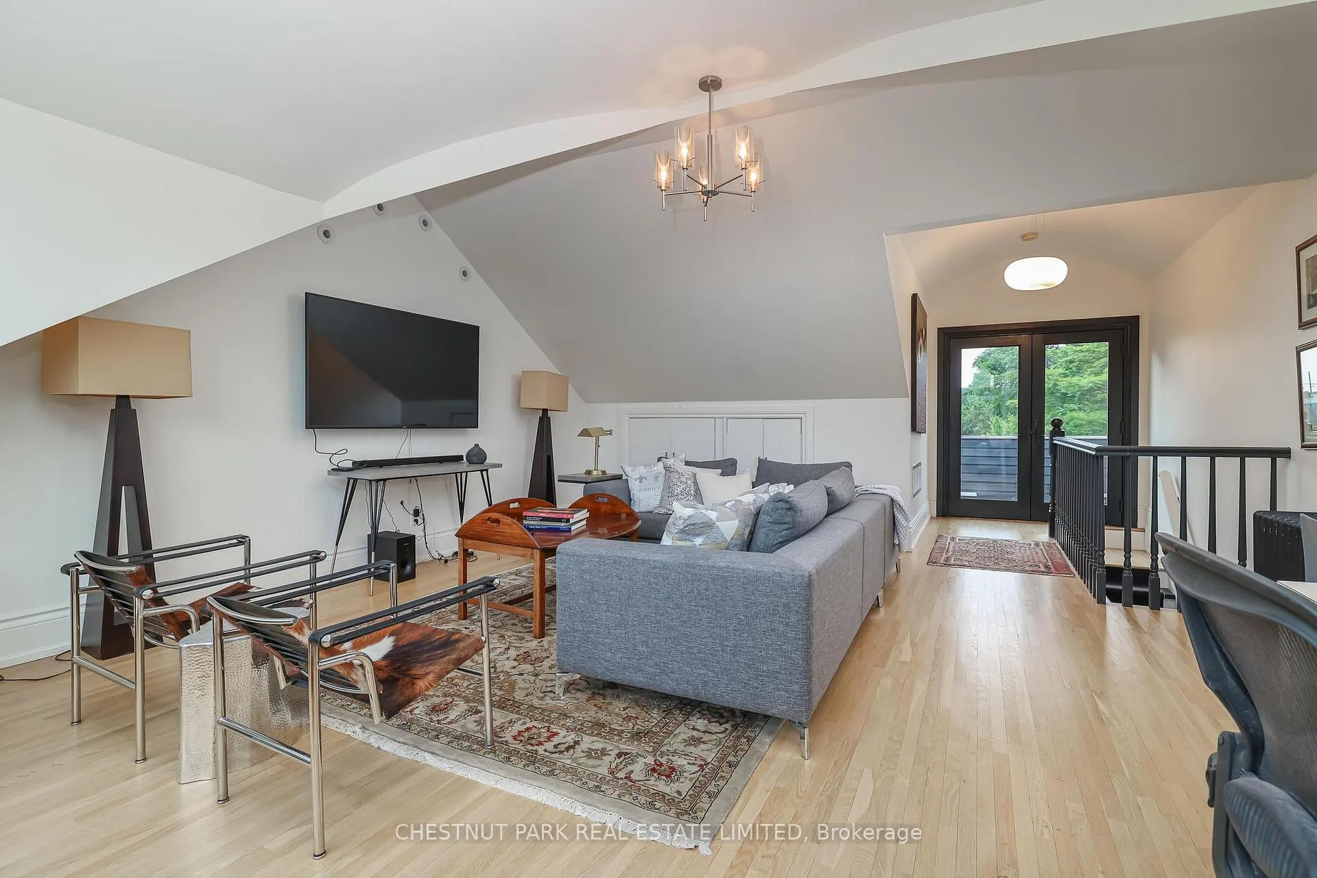 Photo 29 of 82 Bellevue Avenue, Toronto, Kensington-Chinatown — HOMEH