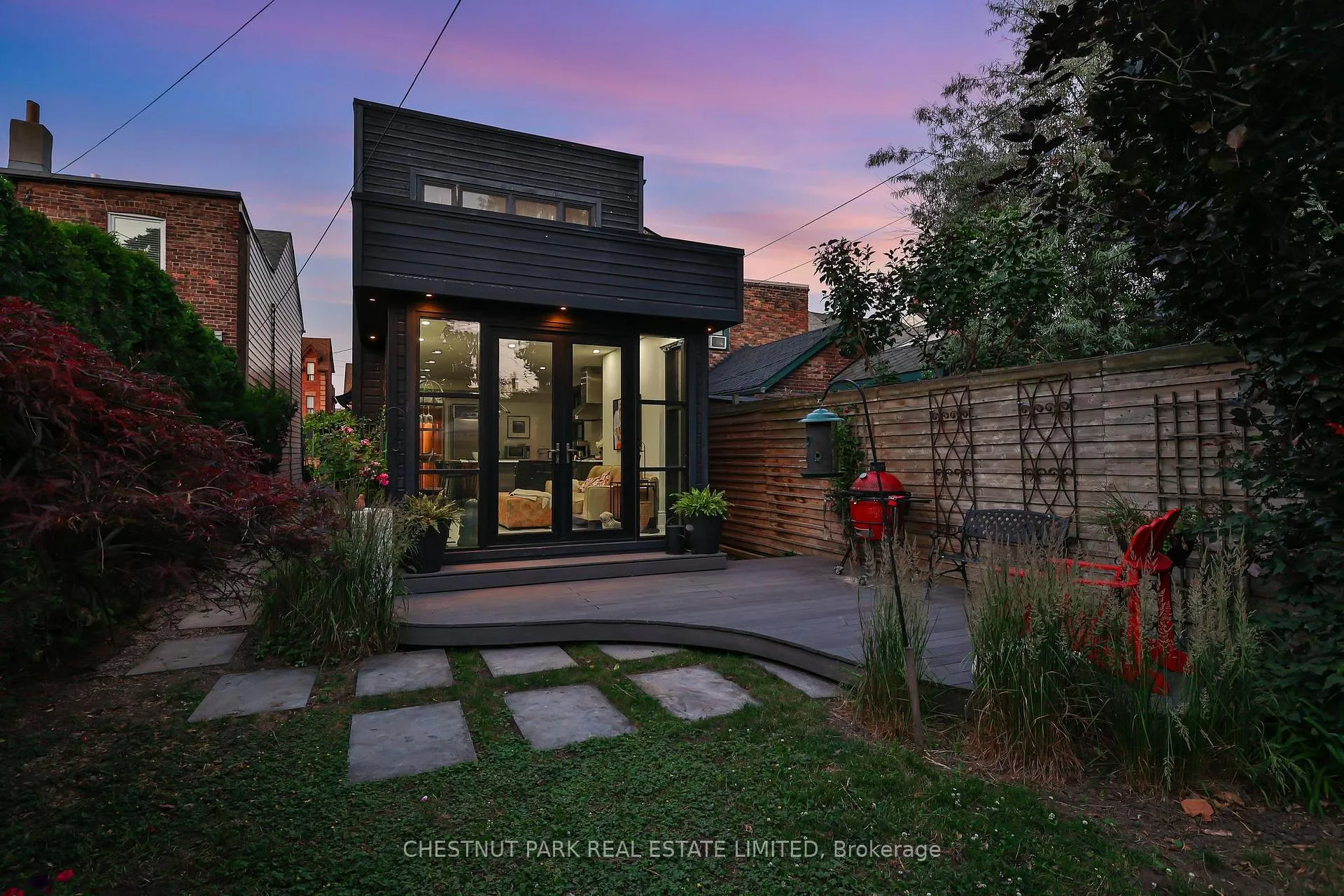 Photo 38 of 82 Bellevue Avenue, Toronto, Kensington-Chinatown — HOMEH