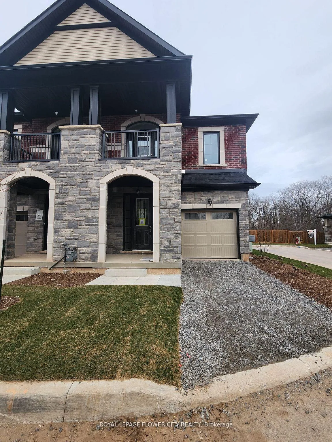 Photo 2 of 7432 Baycrest Common, Niagara Falls, Oldfield — HOMEH
