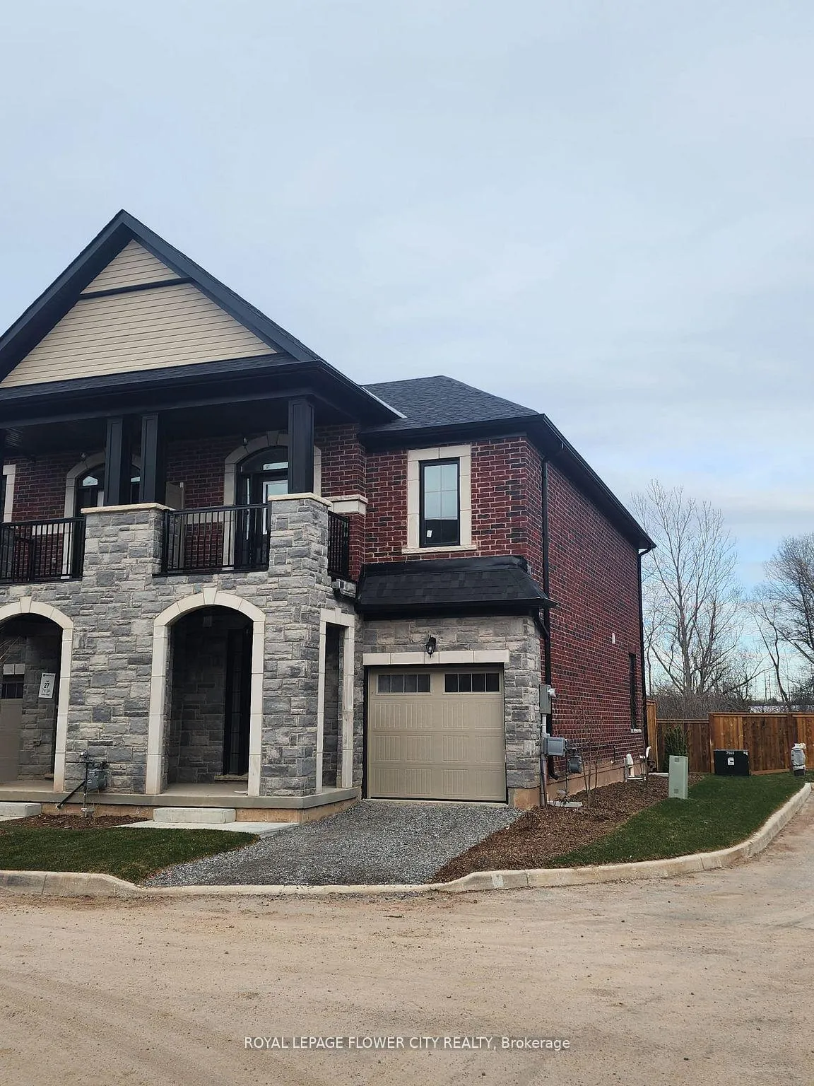 Photo 3 of 7432 Baycrest Common, Niagara Falls, Oldfield — HOMEH