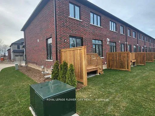 Photo 23 of 7432 Baycrest Common, Niagara Falls, Oldfield — HOMEH