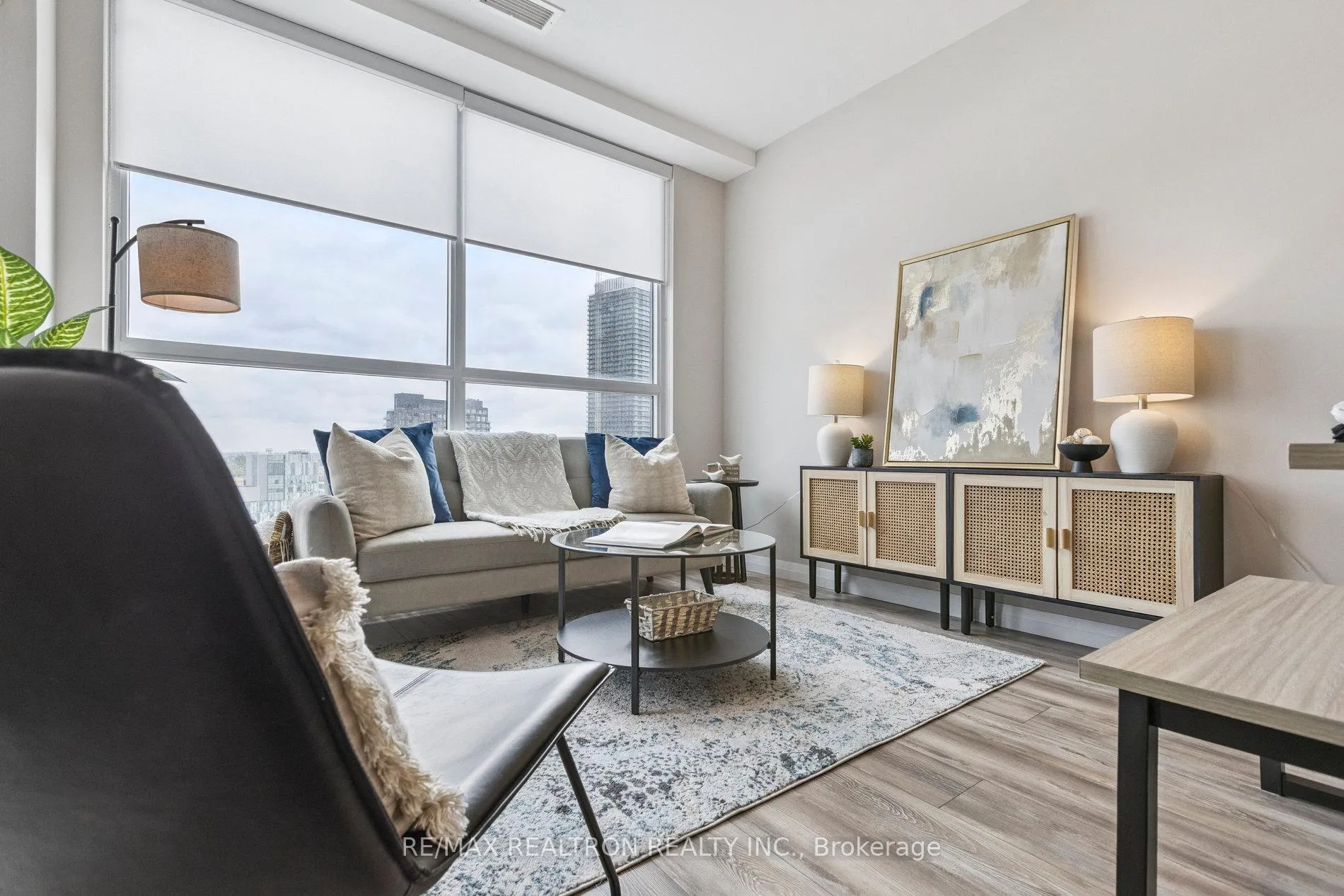 Photo 9 of Unit 1310, 104 Garment Street, Kitchener — HOMEH
