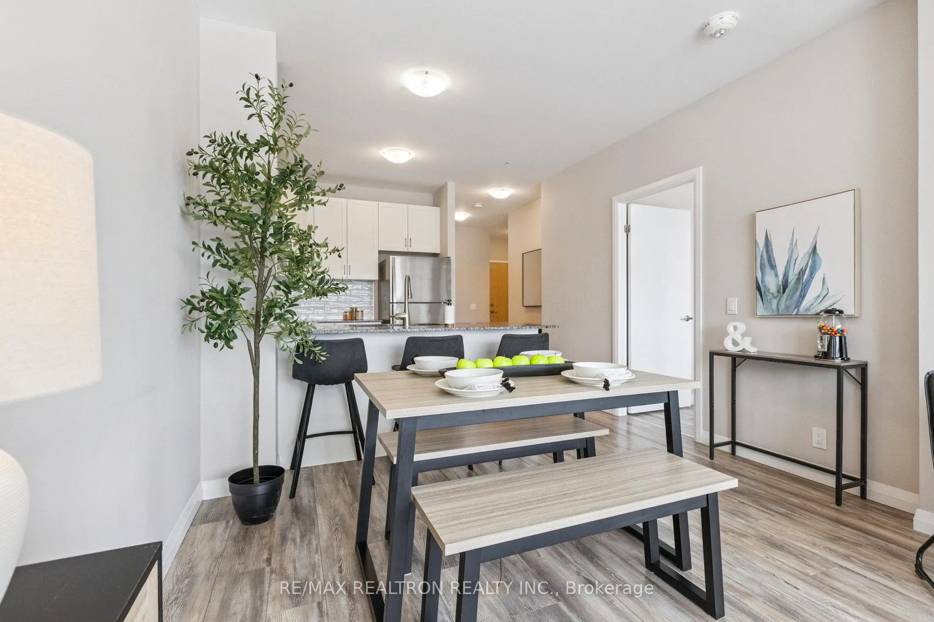 Photo 20 of Unit 1310, 104 Garment Street, Kitchener — HOMEH