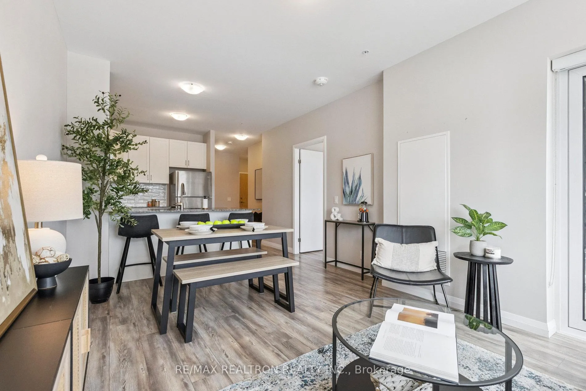 Photo 21 of Unit 1310, 104 Garment Street, Kitchener — HOMEH