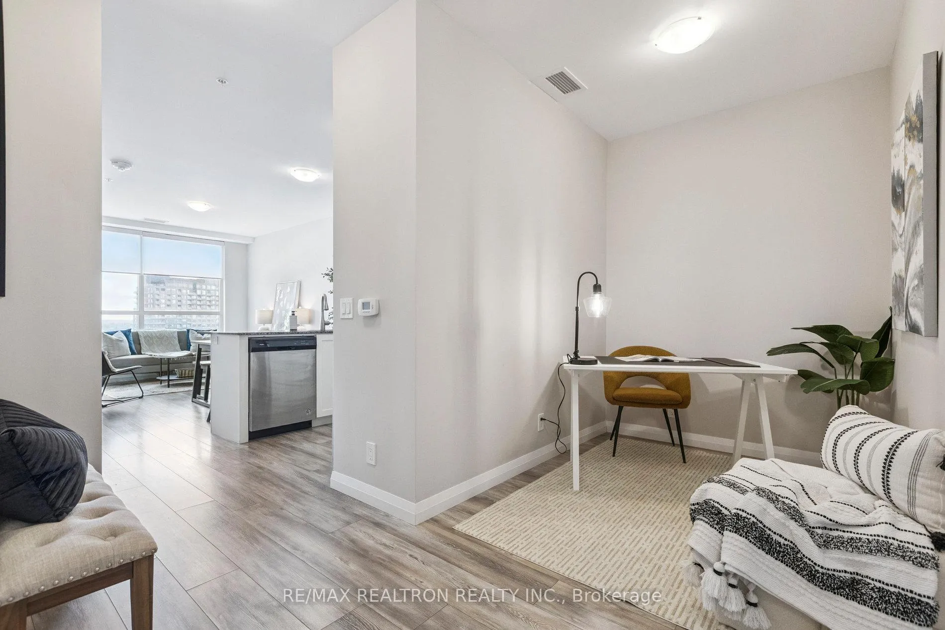 Photo 30 of Unit 1310, 104 Garment Street, Kitchener — HOMEH