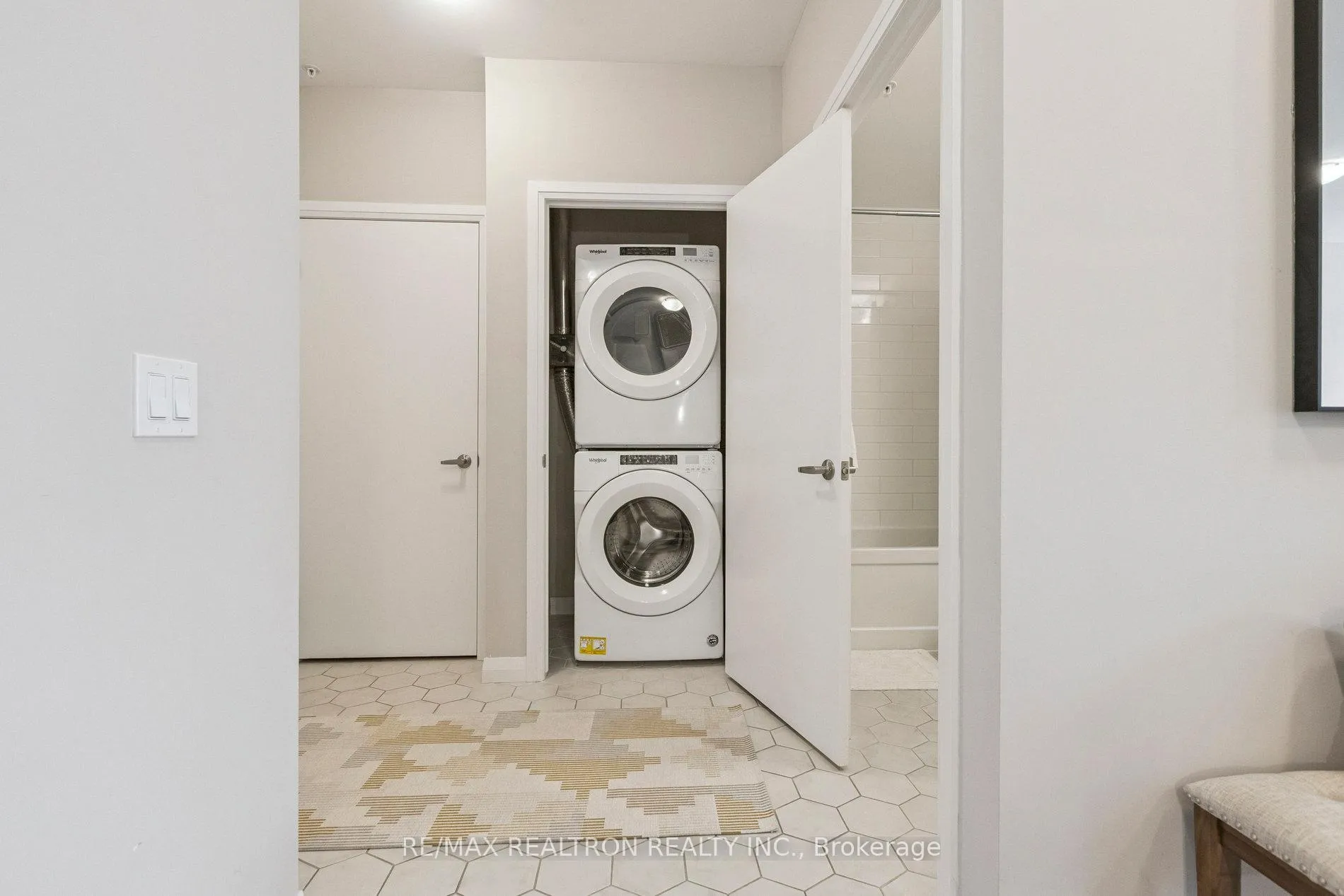 Photo 34 of Unit 1310, 104 Garment Street, Kitchener — HOMEH