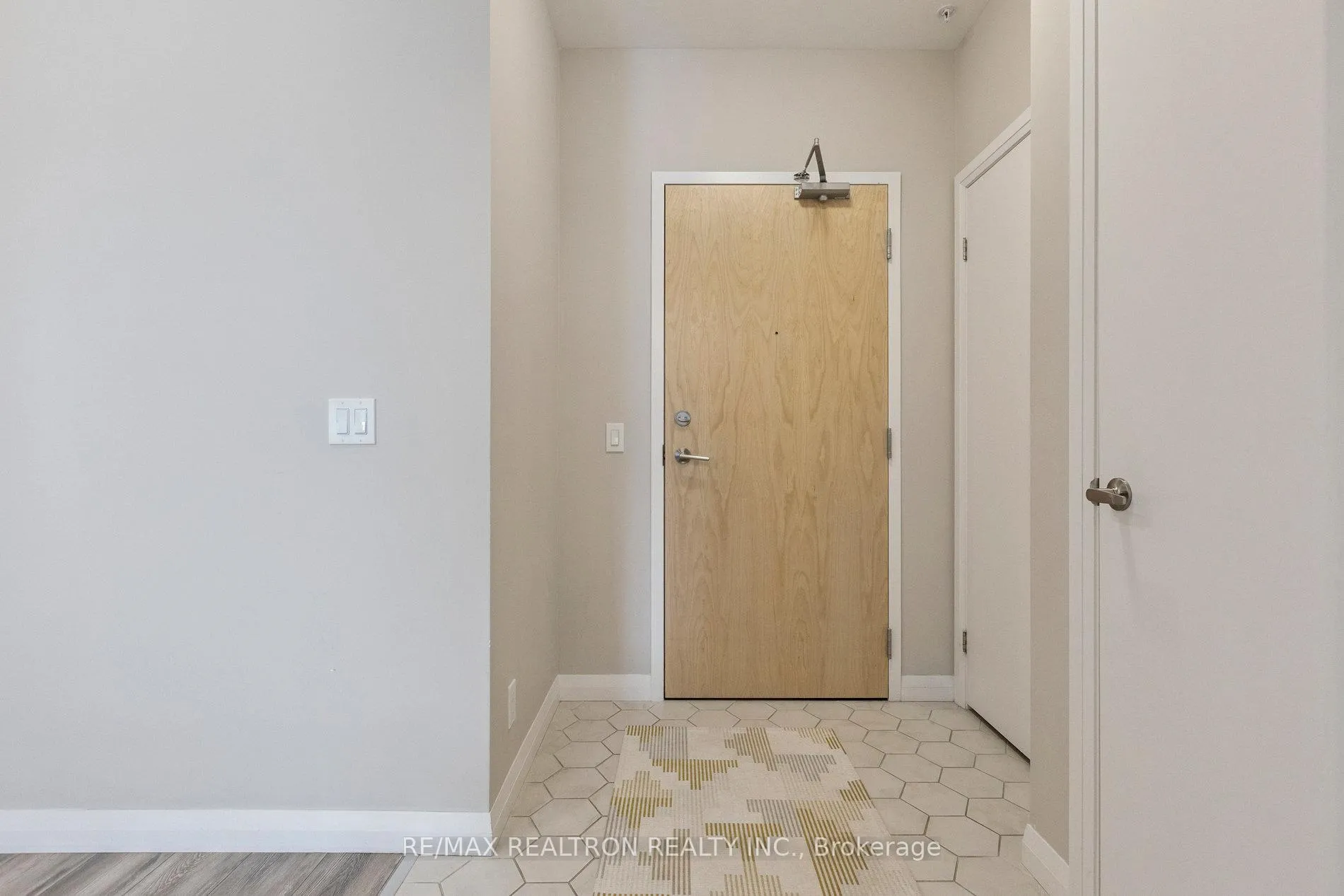 Photo 36 of Unit 1310, 104 Garment Street, Kitchener — HOMEH