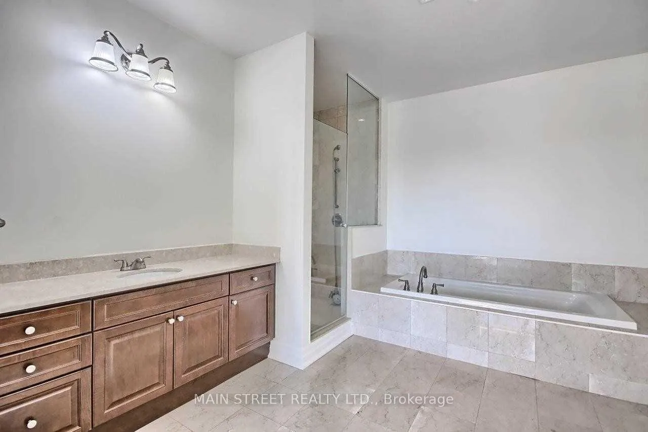 Photo 20 of Unit Ph4, 180 John West Way, Aurora, Bayview Wellington — HOMEH