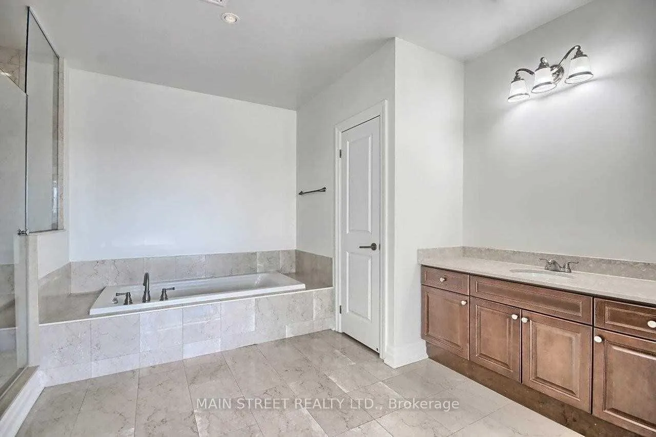 Photo 21 of Unit Ph4, 180 John West Way, Aurora, Bayview Wellington — HOMEH