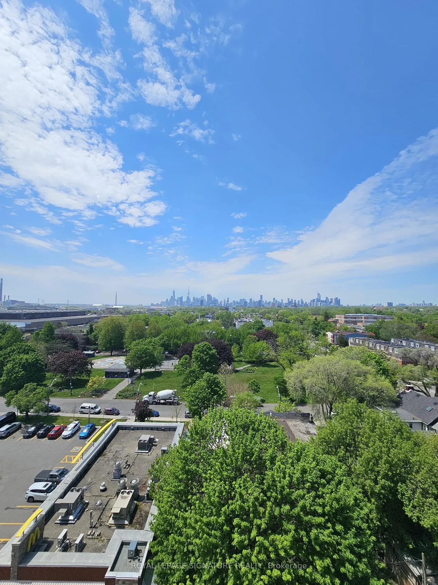 Photo 7 of Unit 913, 1050 Eastern Avenue, Toronto, Greenwood-Coxwell — HOMEH