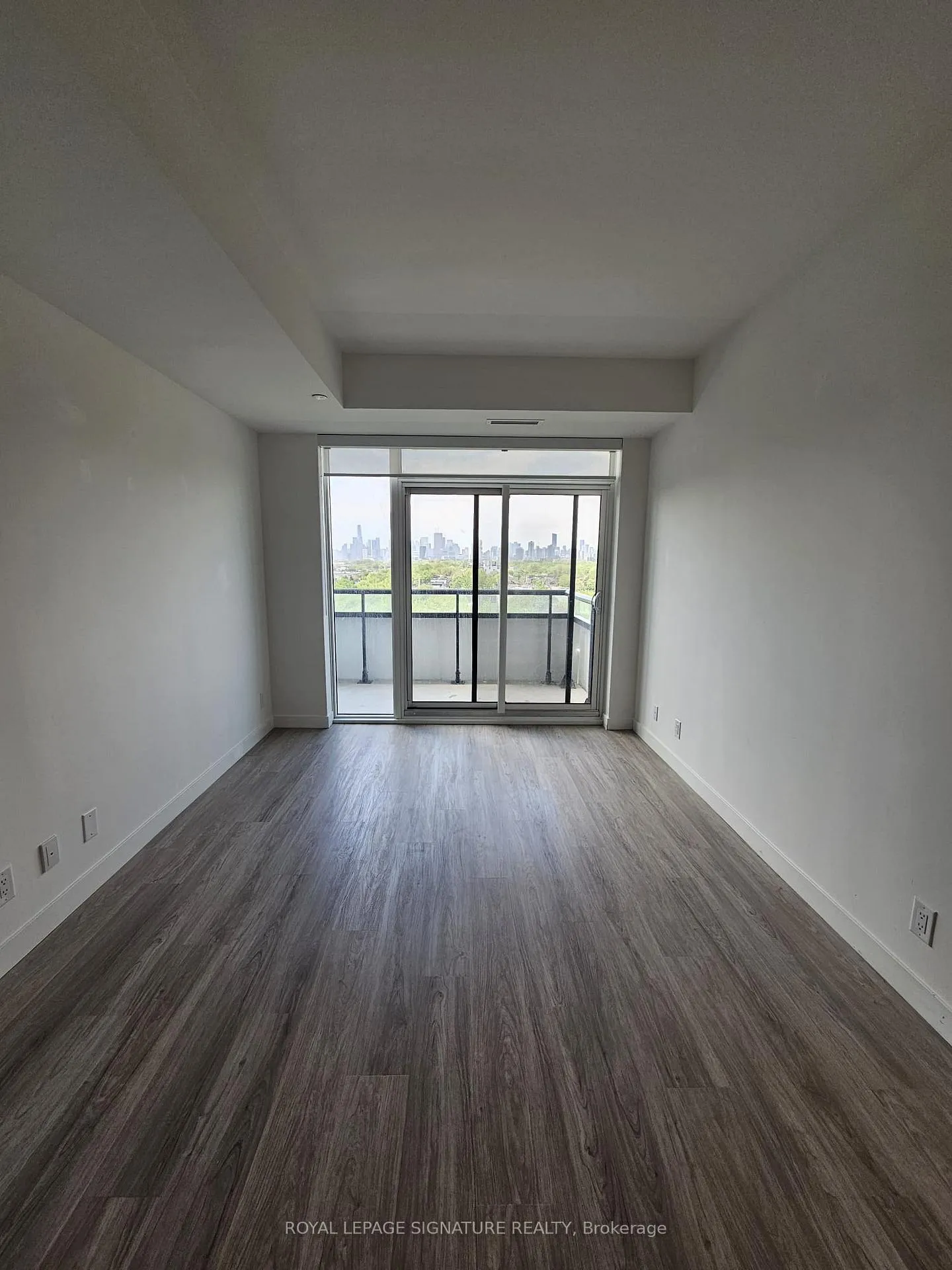 Photo 16 of Unit 913, 1050 Eastern Avenue, Toronto, Greenwood-Coxwell — HOMEH