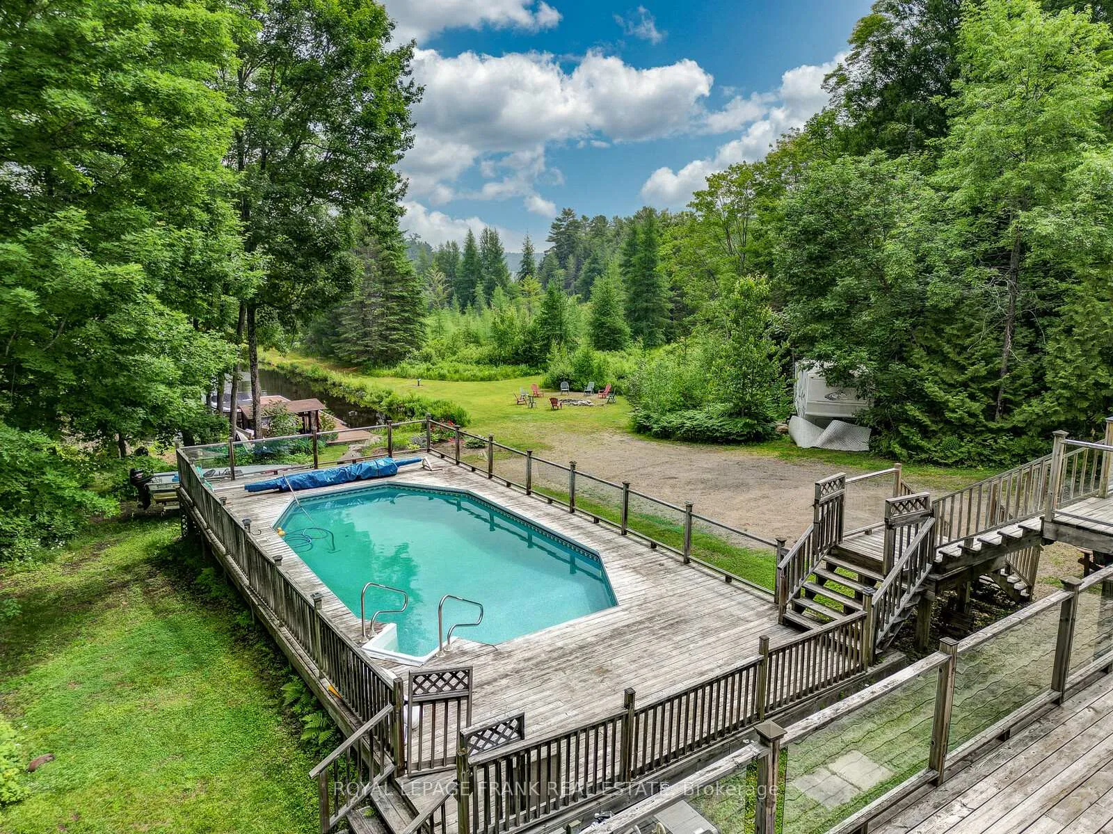 Photo 2 of 1013 Merrick Drive, Bracebridge, Oakley — HOMEH