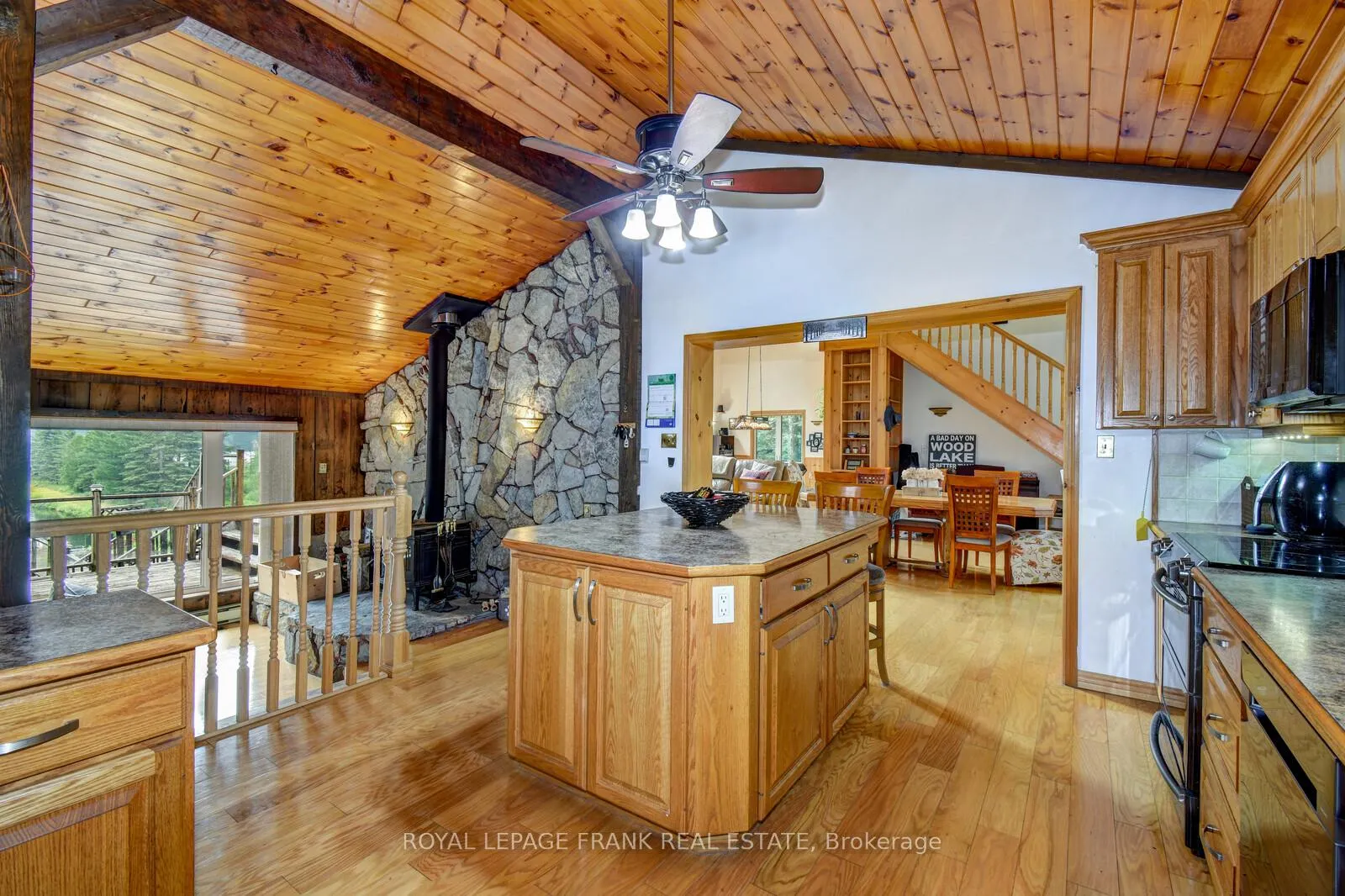 Photo 7 of 1013 Merrick Drive, Bracebridge, Oakley — HOMEH