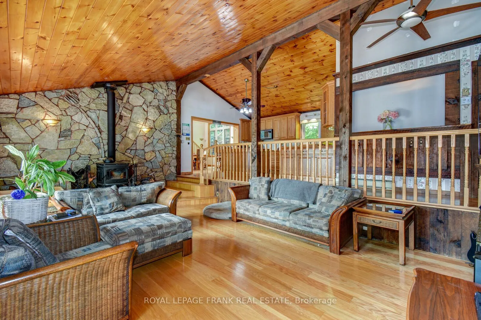 Photo 9 of 1013 Merrick Drive, Bracebridge, Oakley — HOMEH
