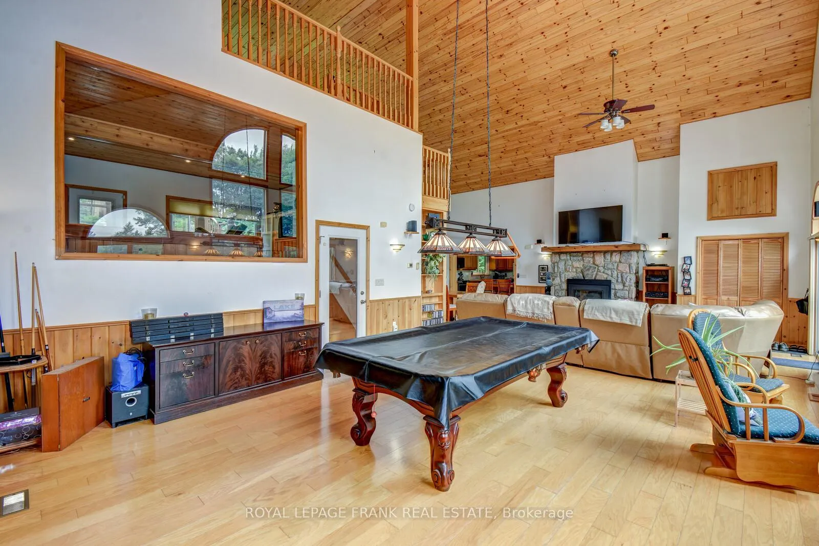 Photo 16 of 1013 Merrick Drive, Bracebridge, Oakley — HOMEH
