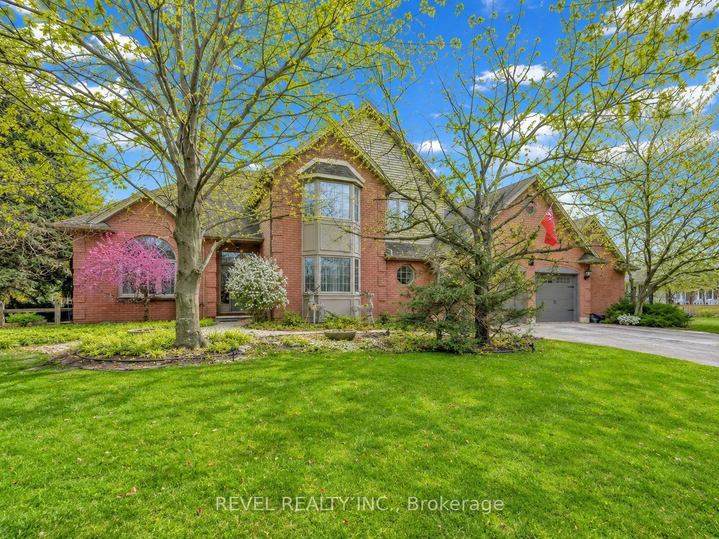 Photo 1 of 11 Cramar Crescent, Chatham-Kent, SW — HOMEH