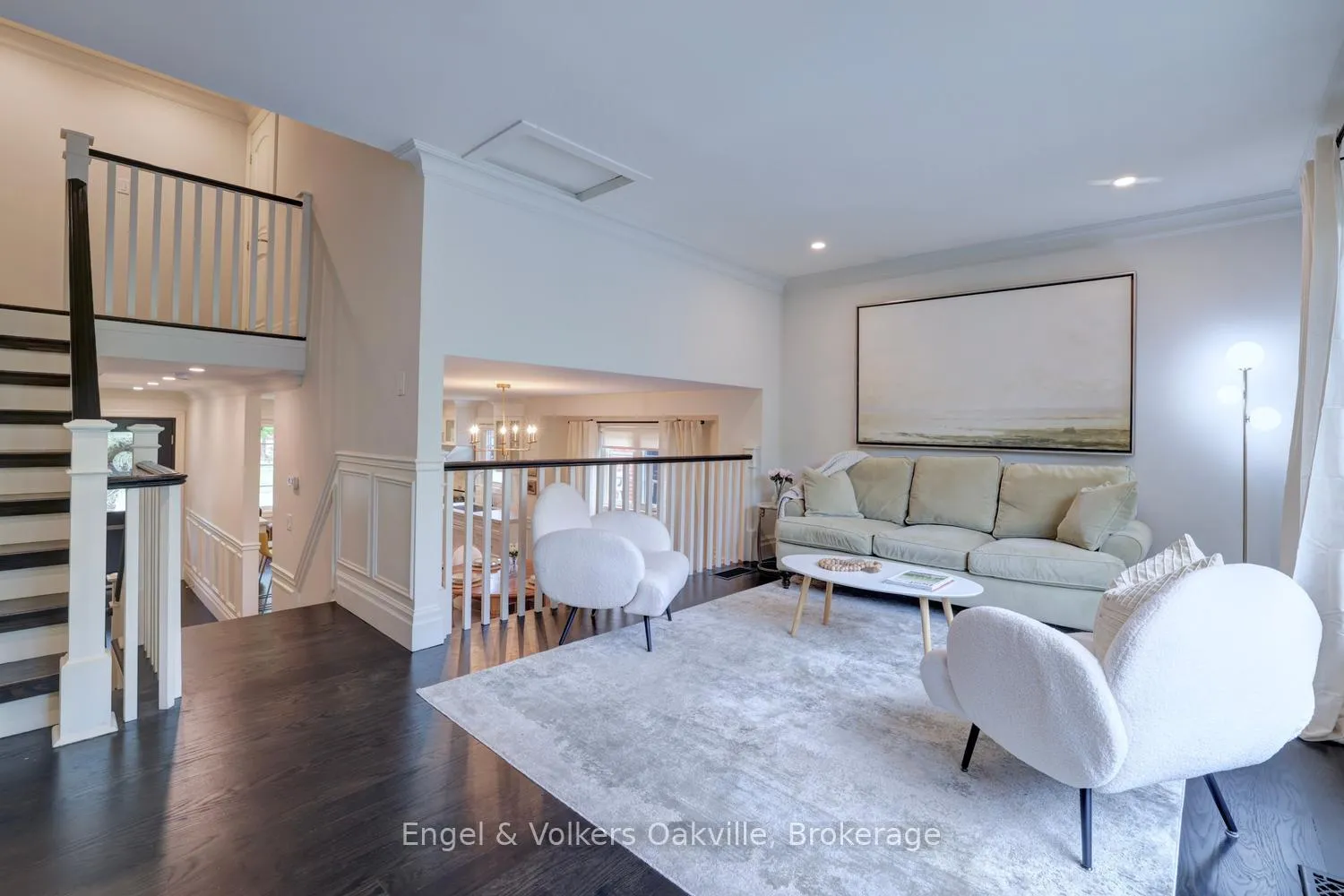 Photo 12 of 266 Mohawk Road, Oakville, Bronte — HOMEH